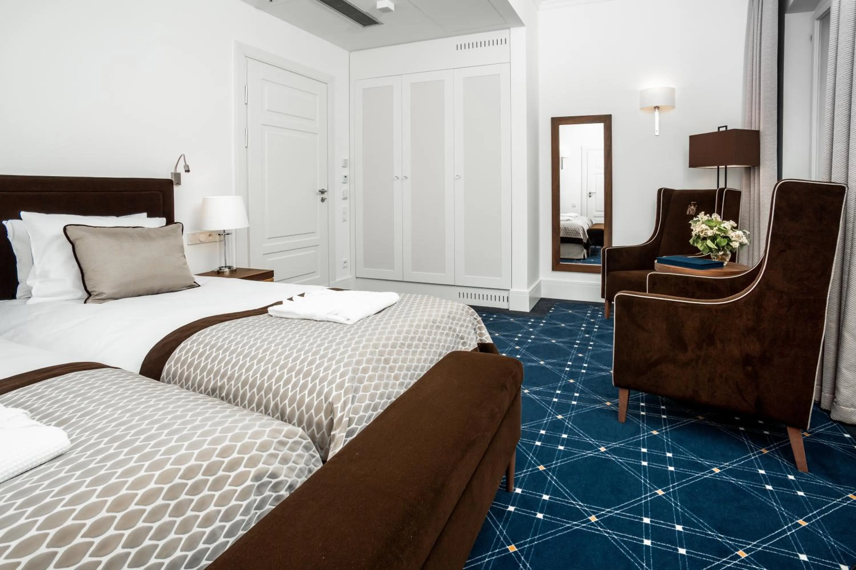 Bed in Pałac Komierowo