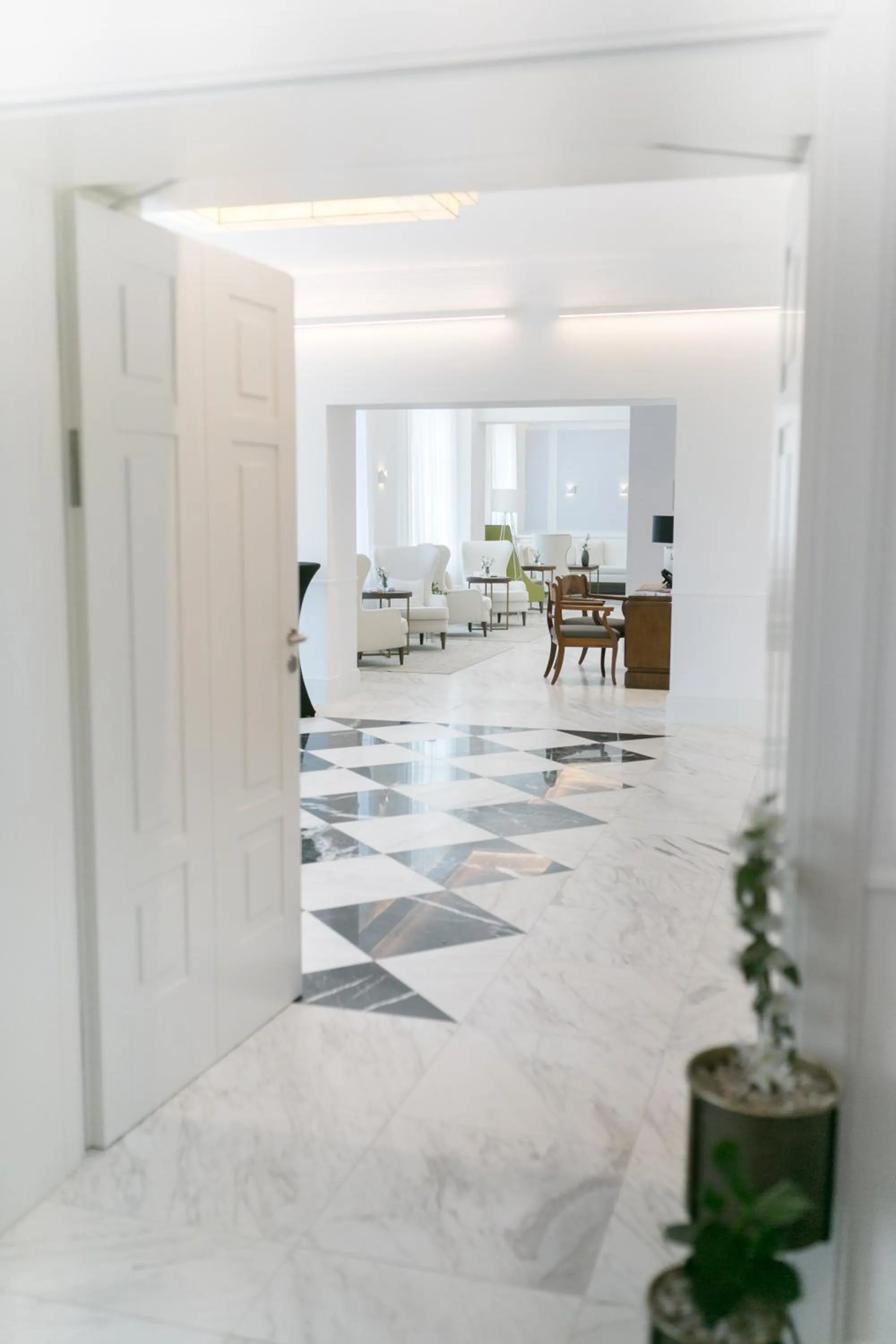 Restaurant/places to eat in Pałac Komierowo