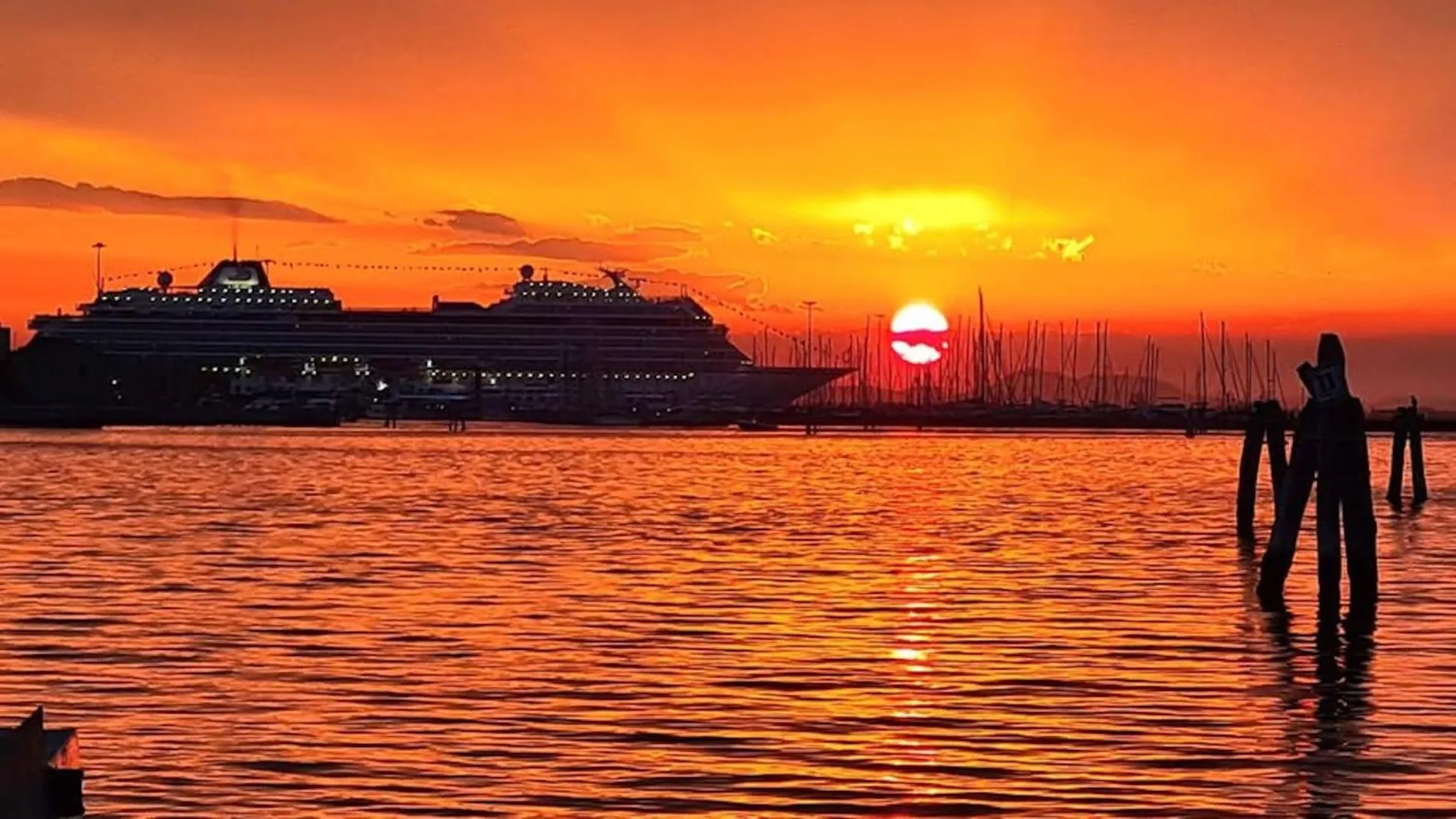 Sunset in Residence Eleonora