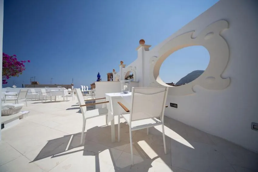 Balcony/Terrace in La Settima Luna Hotel