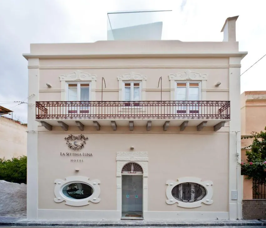 Property building in La Settima Luna Hotel
