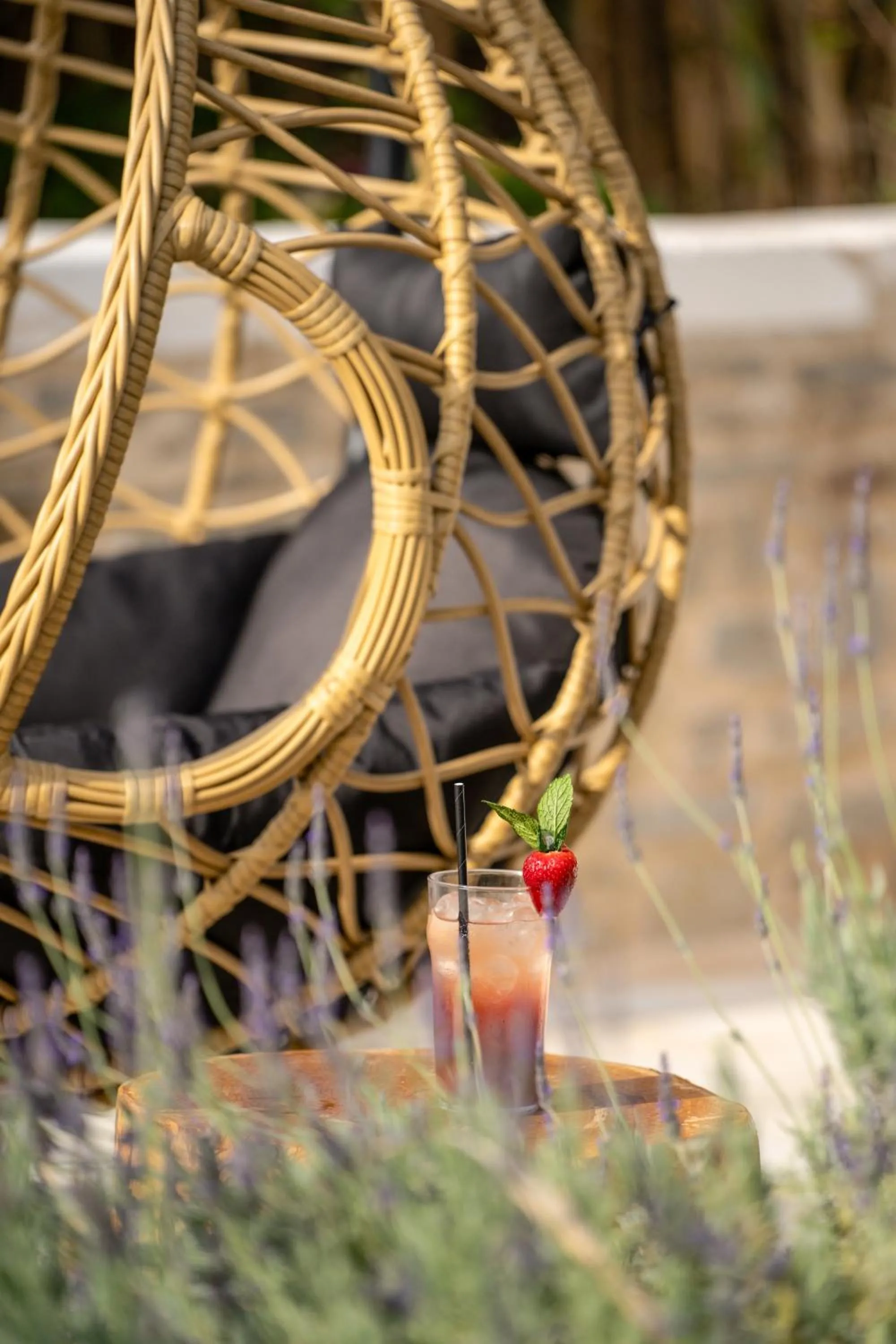 Drinks in Mr and Mrs White Paros