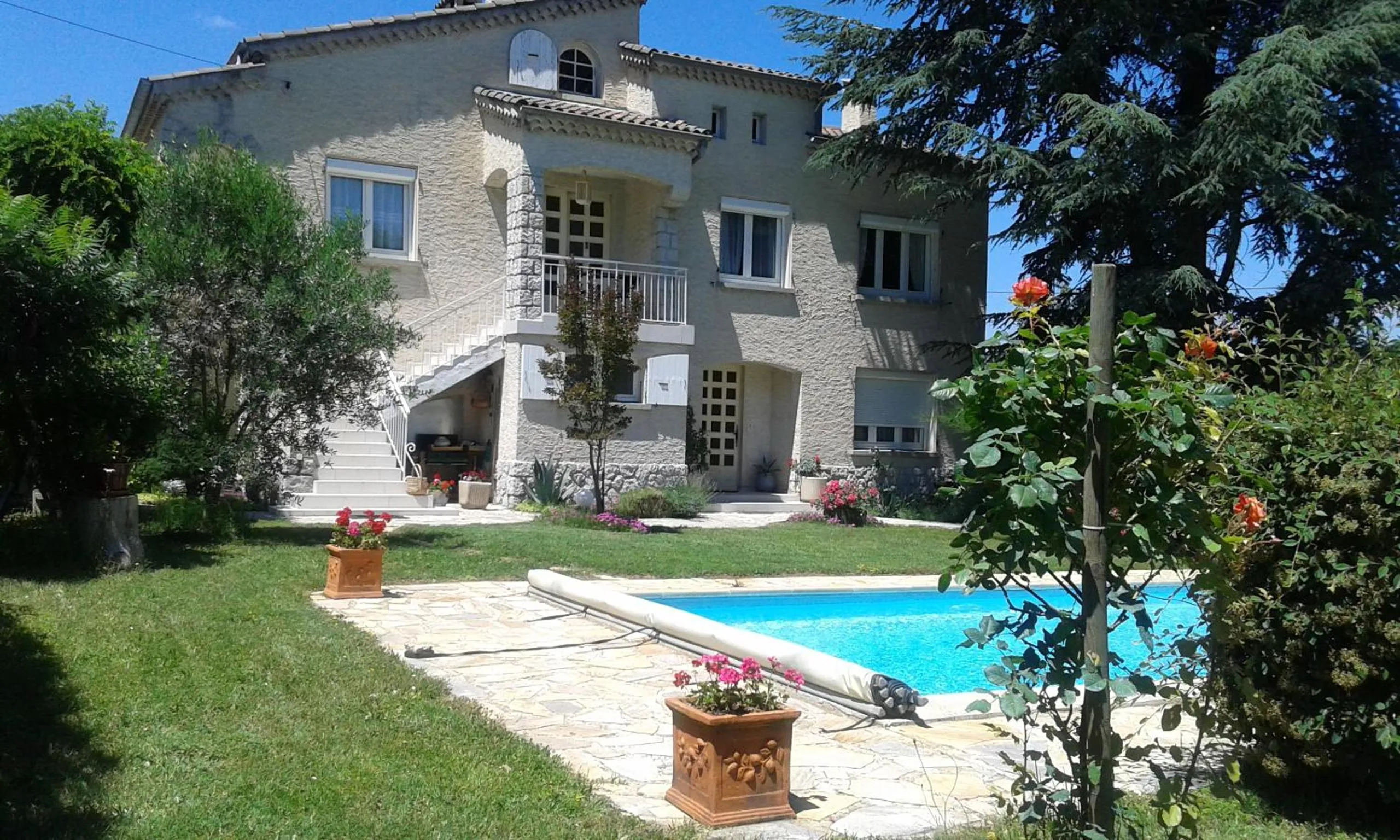 Domaine de Lazuel à 2,5km du centre ville