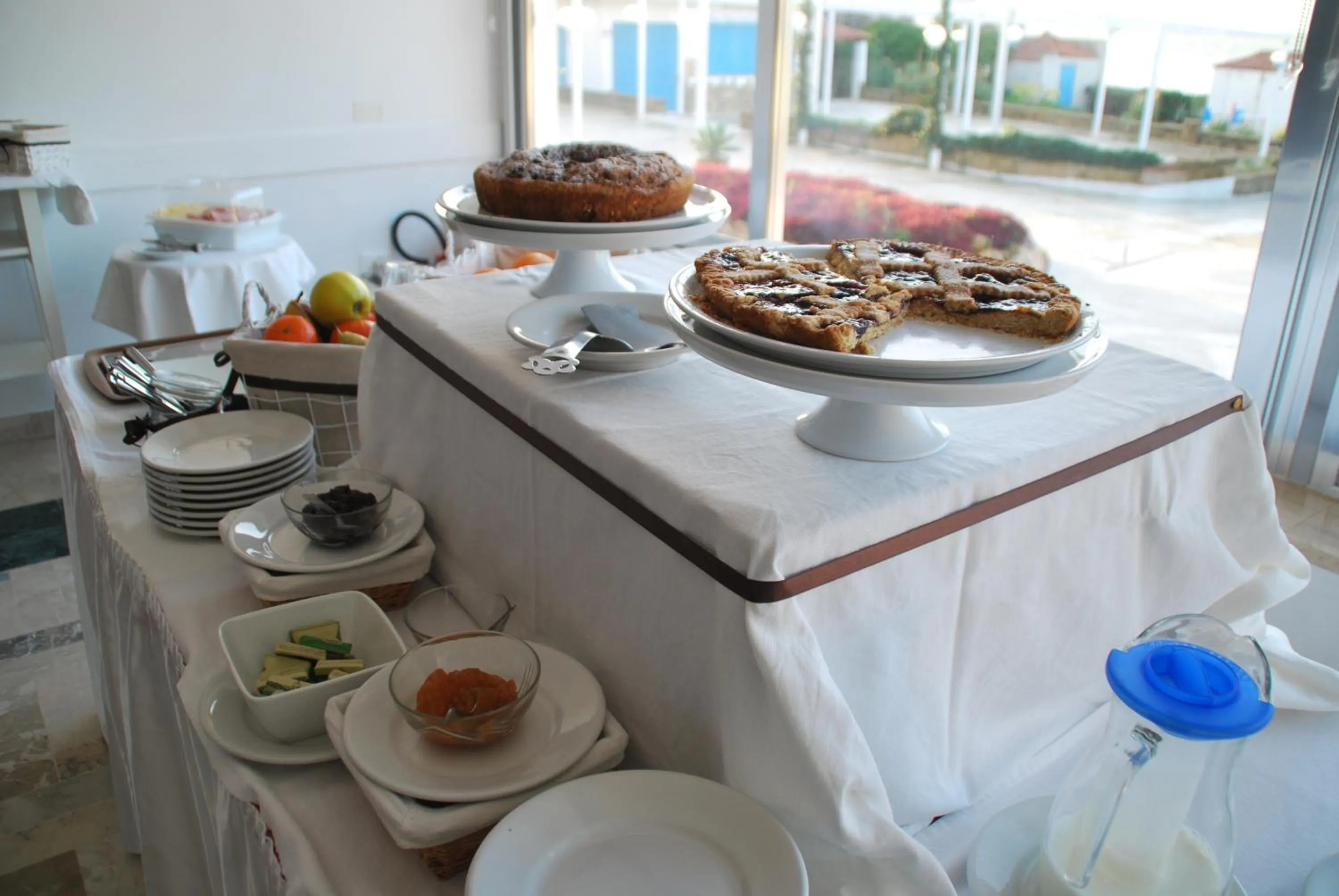 Buffet breakfast in Residence Le 4 Stagioni