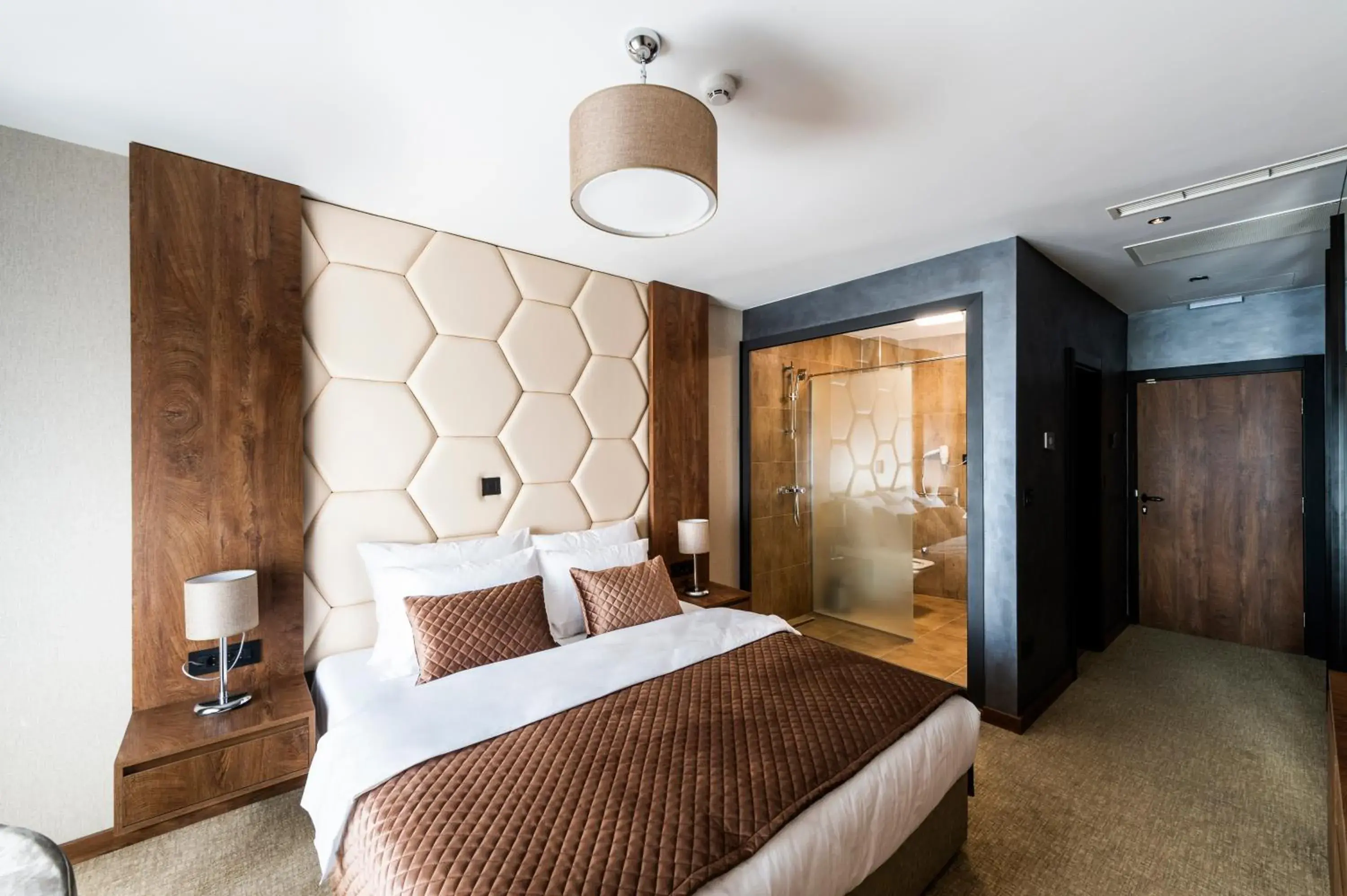 Photo of the whole room, Bed in Amsterdam Hotel Photo of the whole room, Bed in Amsterdam Hotel