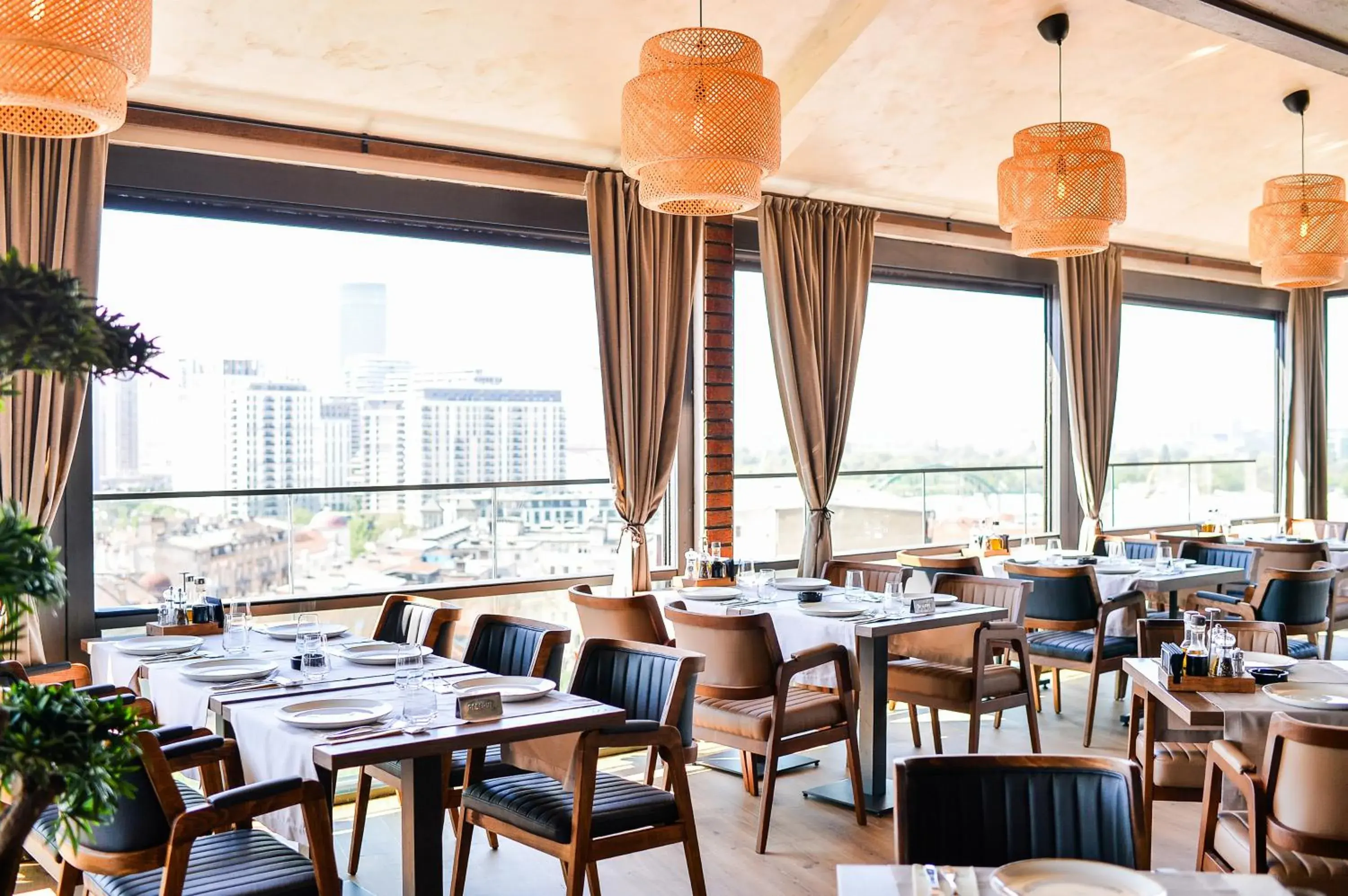 Restaurant/places to eat in Amsterdam Hotel Restaurant/places to eat in Amsterdam Hotel