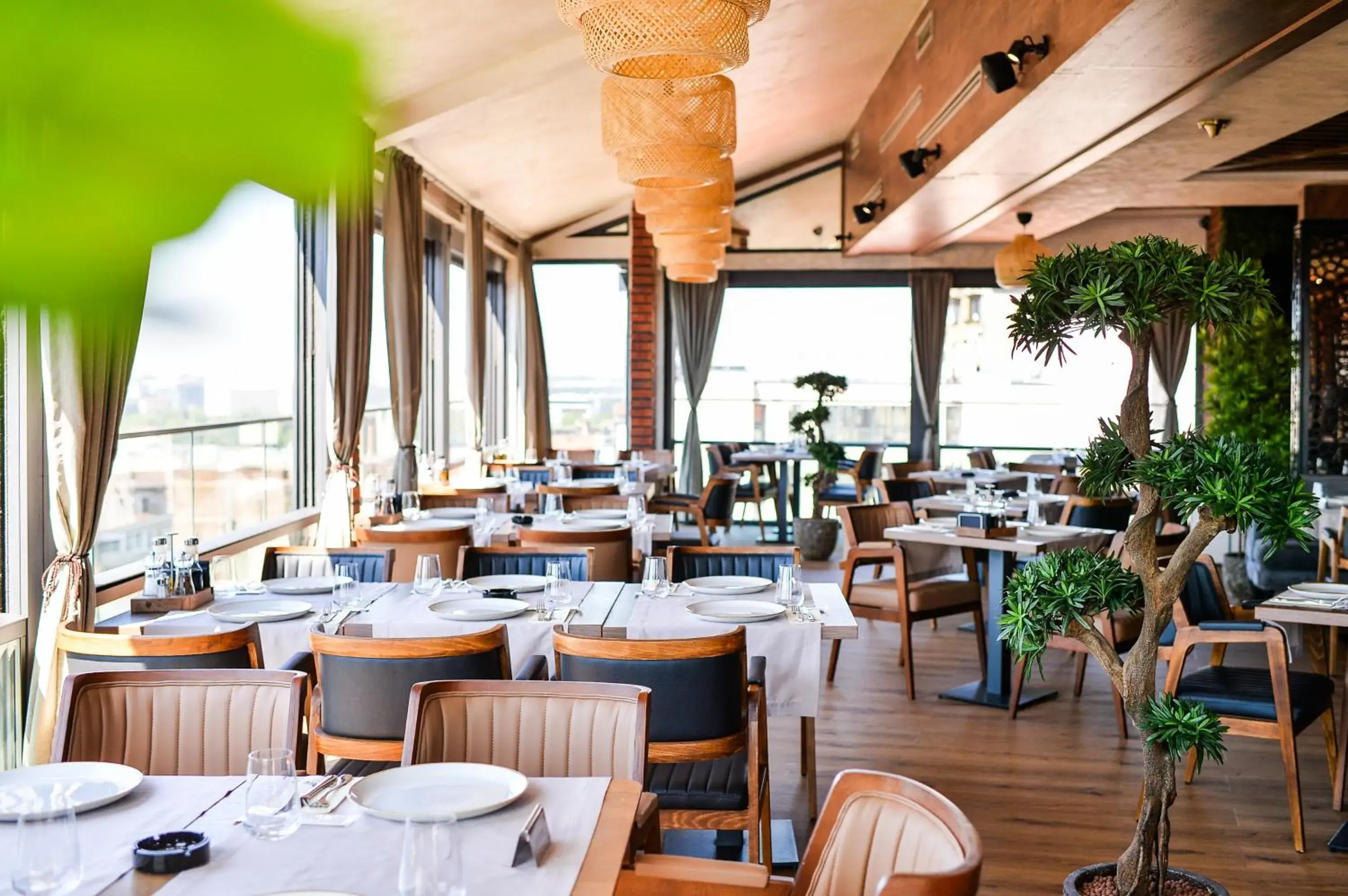 Restaurant/places to eat in Amsterdam Hotel Restaurant/places to eat in Amsterdam Hotel