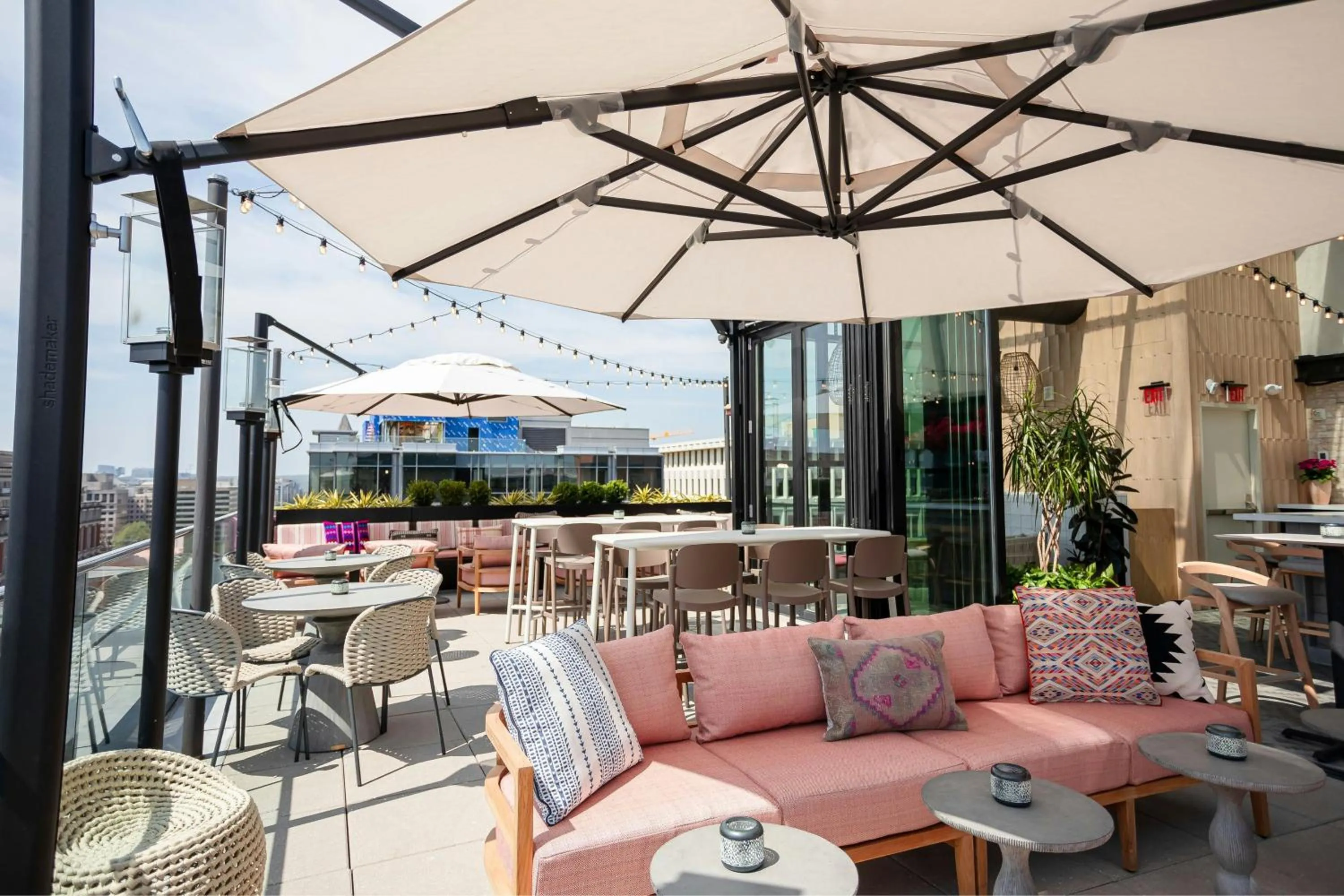 Restaurant/places to eat in Moxy Washington, DC Downtown