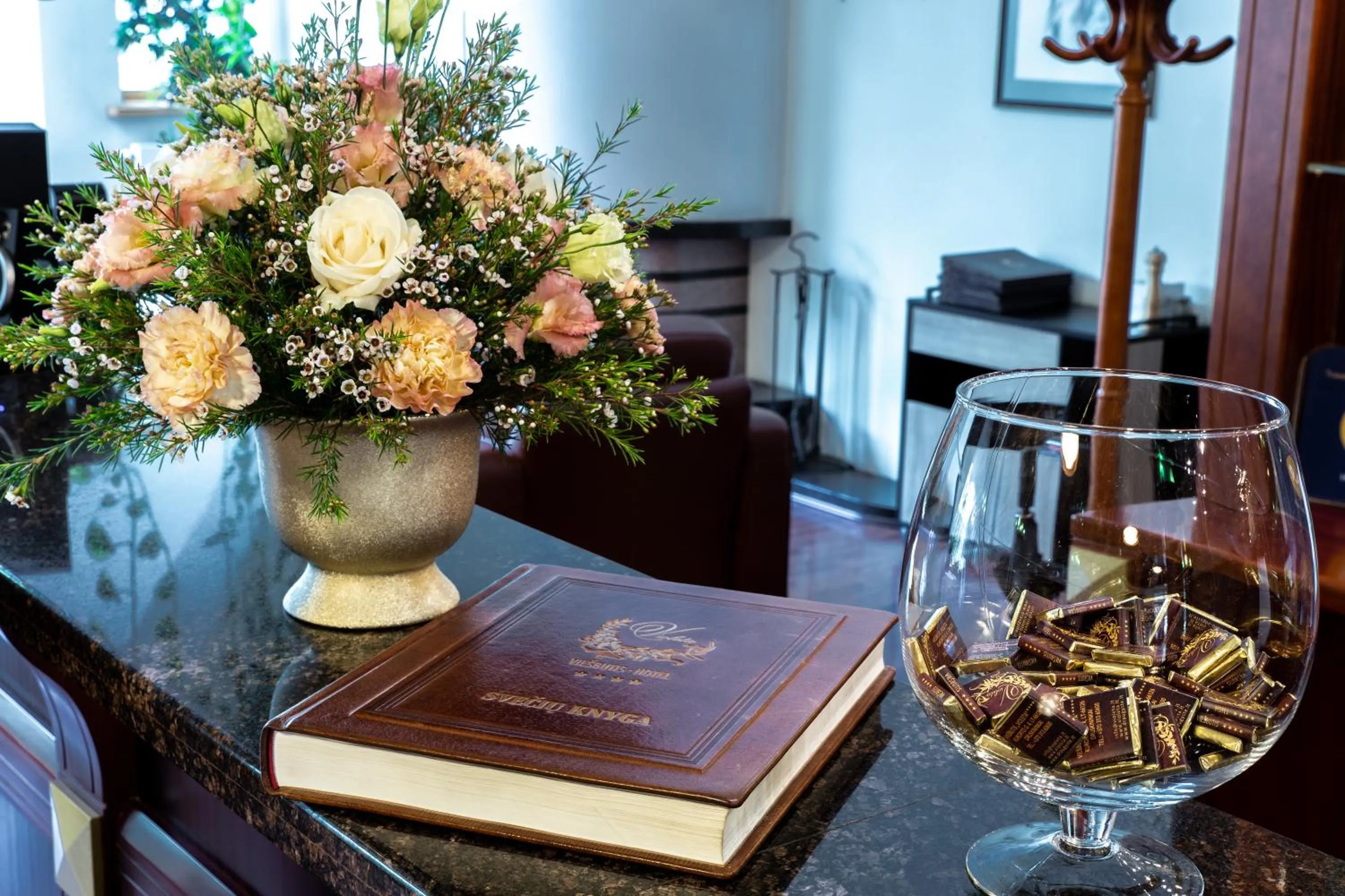 Lobby or reception in Hotel Violeta