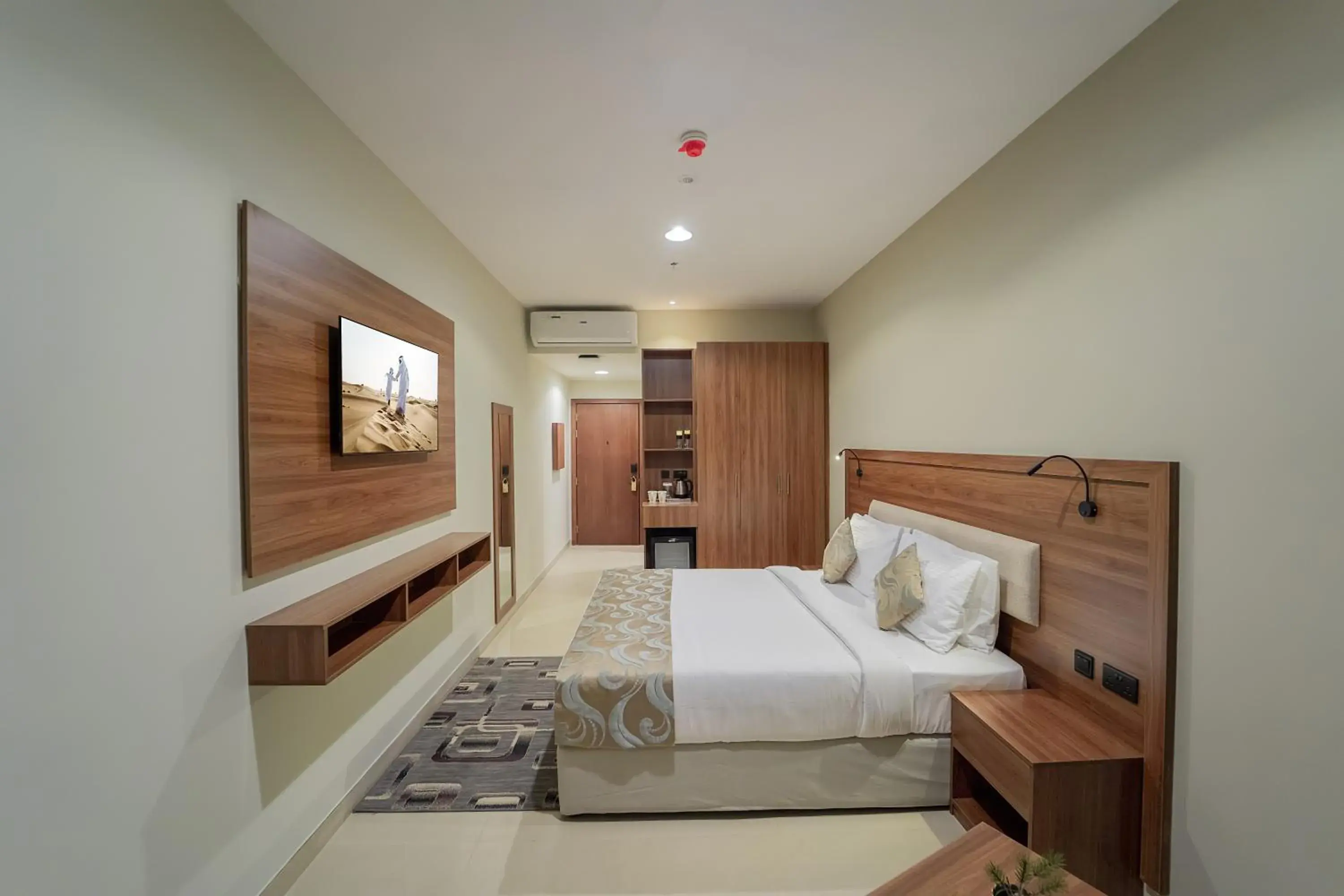 Bed in Western Hotel - Ghayathi Bed in Western Hotel - Ghayathi