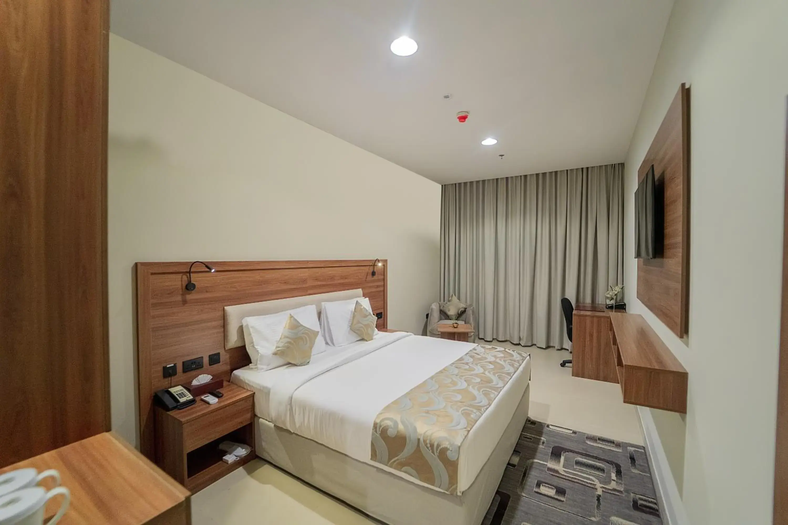 Bed in Western Hotel - Ghayathi Bed in Western Hotel - Ghayathi