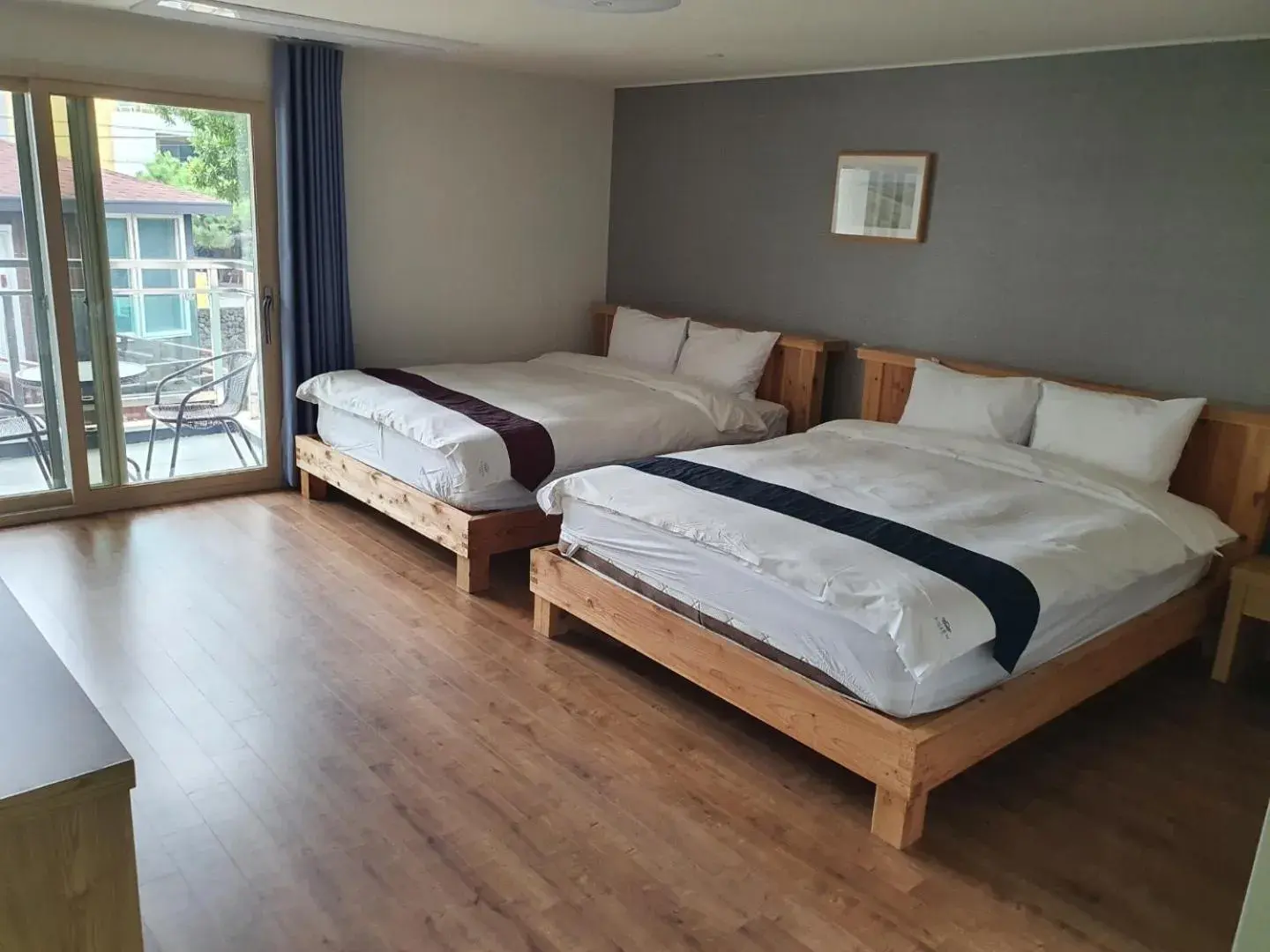 Bed in Cheonjiyeon Crystal Hotel Bed in Cheonjiyeon Crystal Hotel