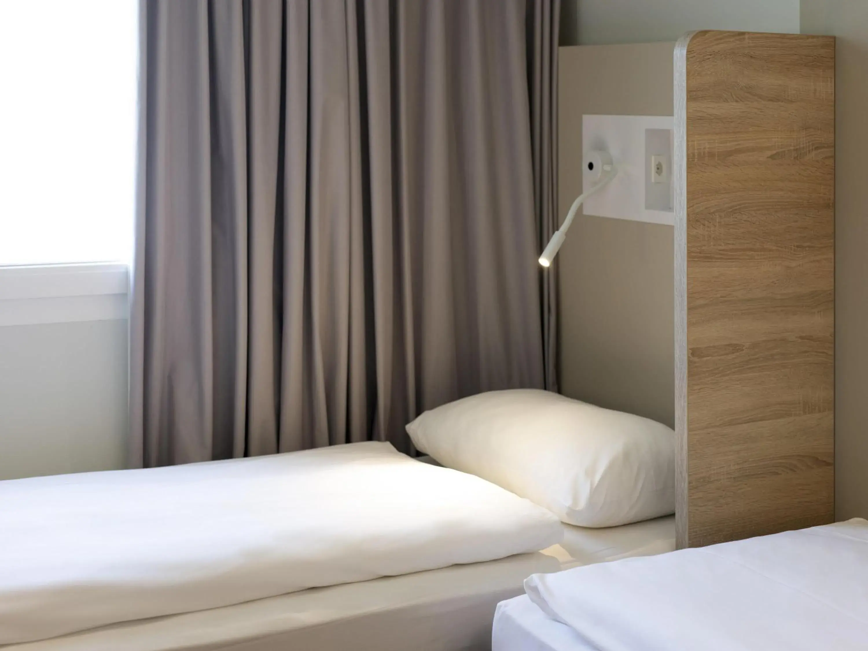 Bedroom, Bed in ibis budget Fribourg Bedroom, Bed in ibis budget Fribourg