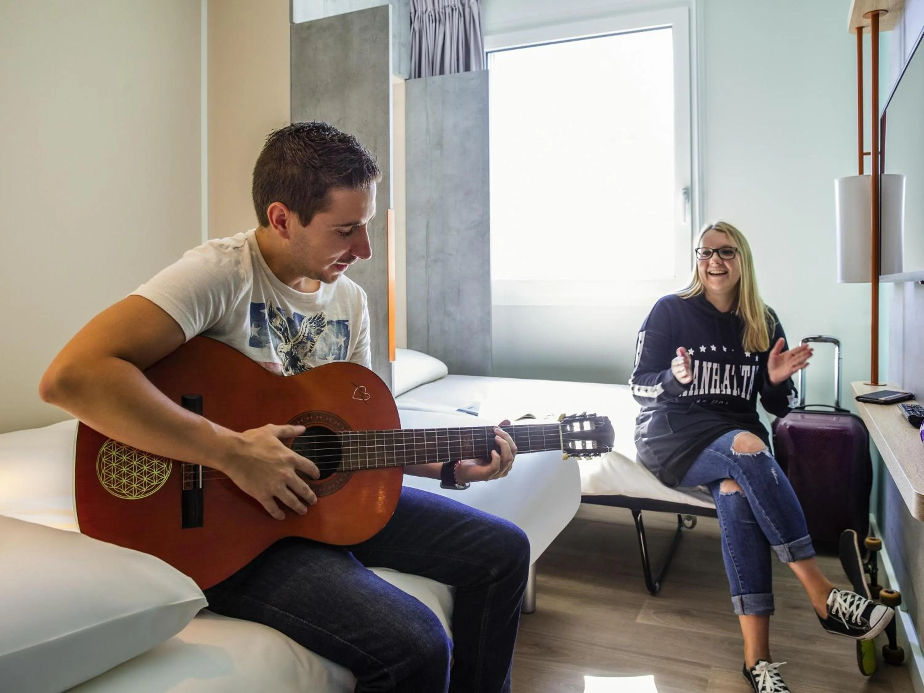 Bedroom, Bed in ibis budget Fribourg