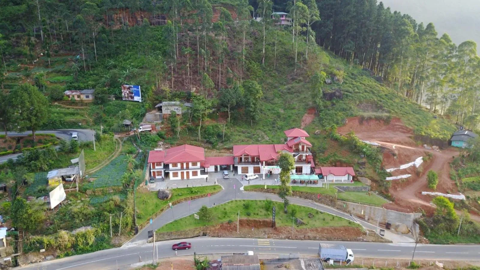 Nature First Hotel