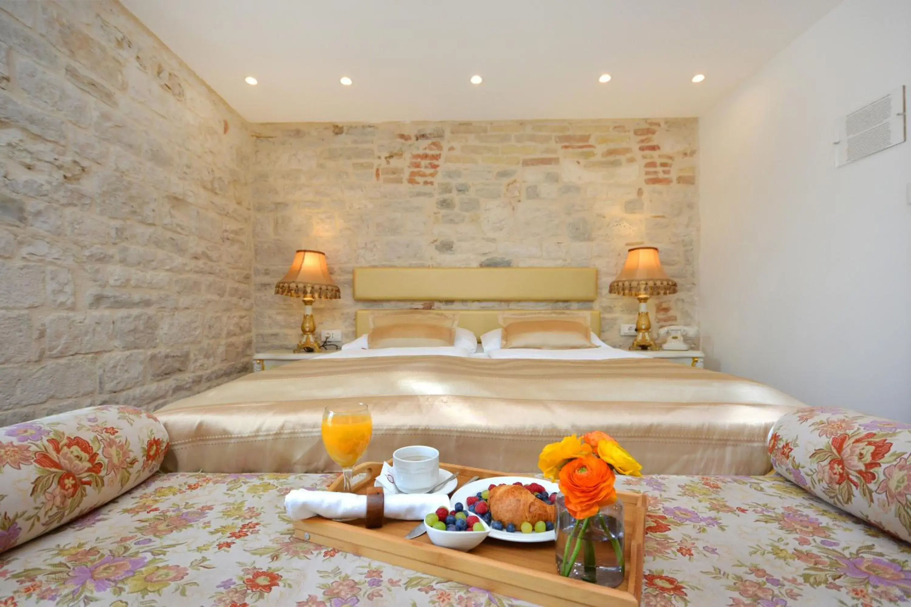 Bedroom, Bed in Jupiter Heritage Hotel Bedroom, Bed in Jupiter Heritage Hotel