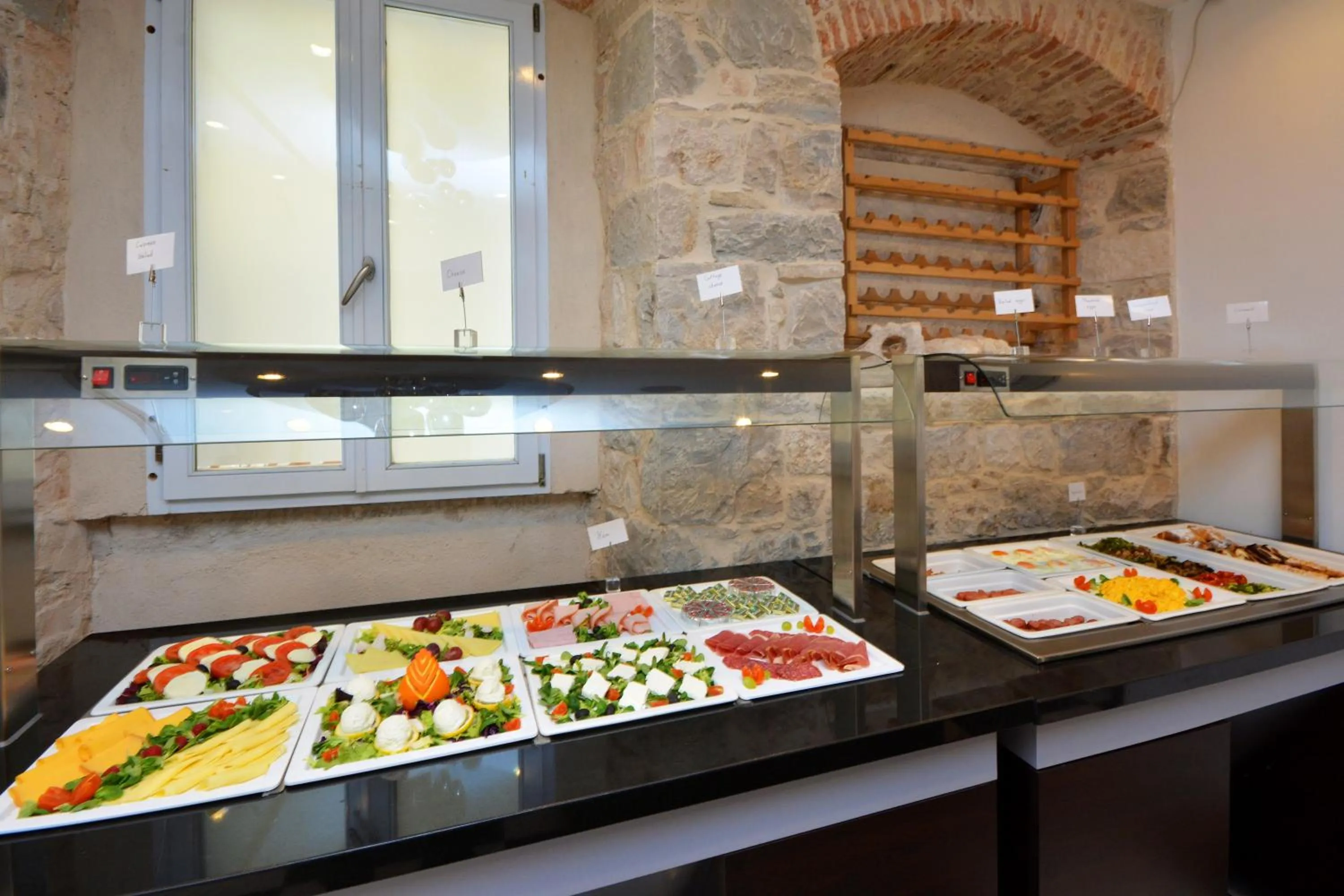 Food in Jupiter Heritage Hotel