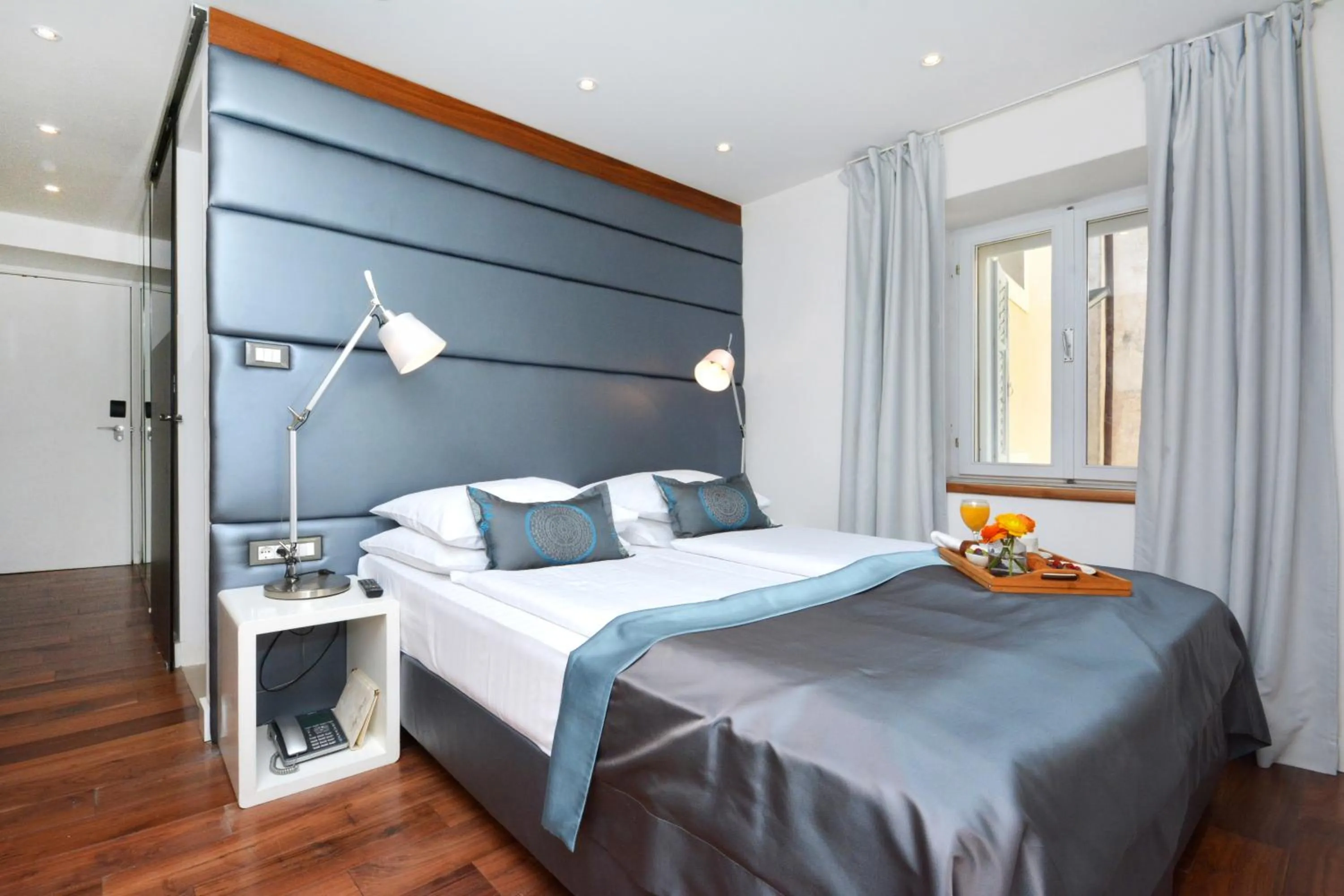 Bedroom, Bed in Jupiter Heritage Hotel