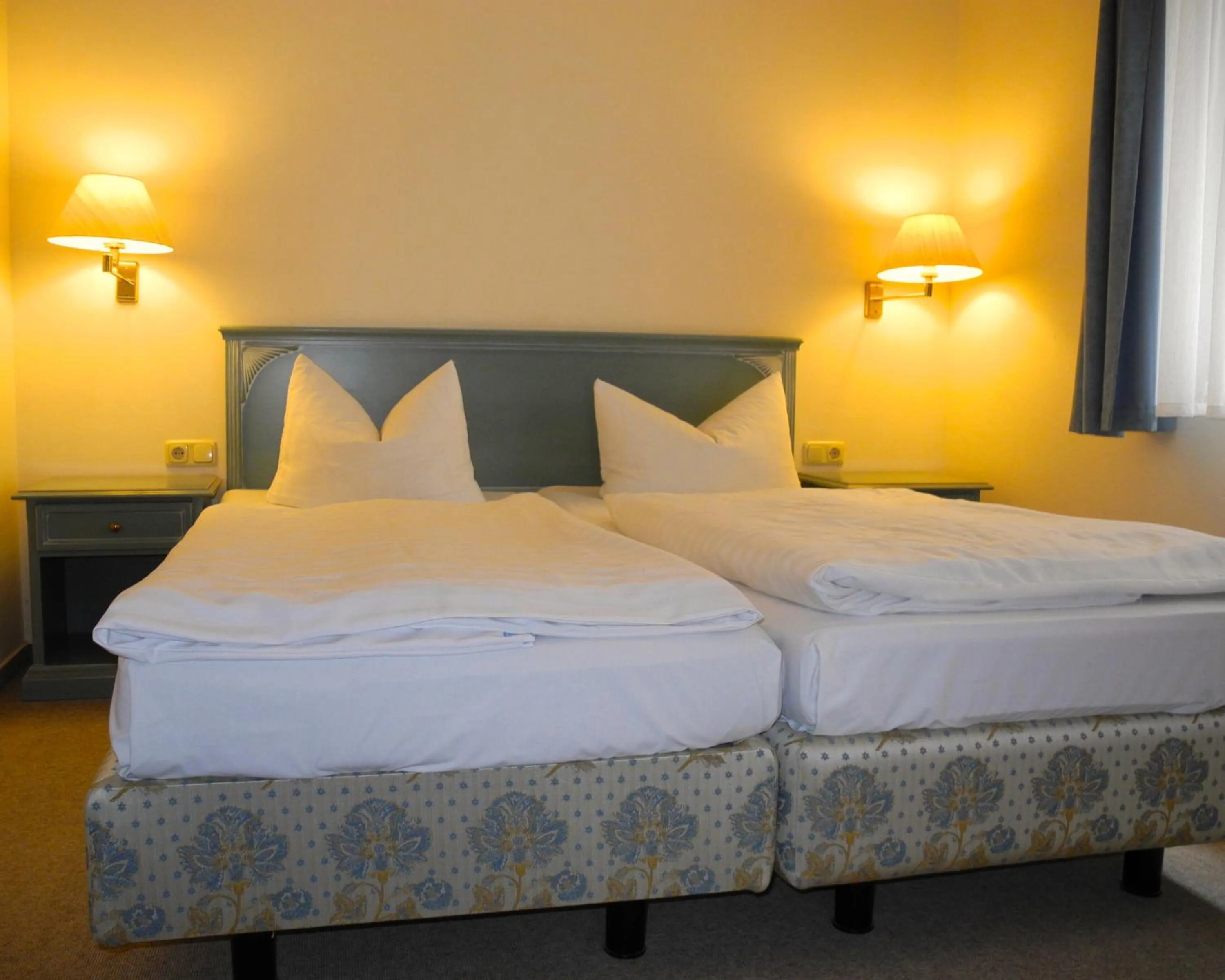 Bed in Pension Kühne