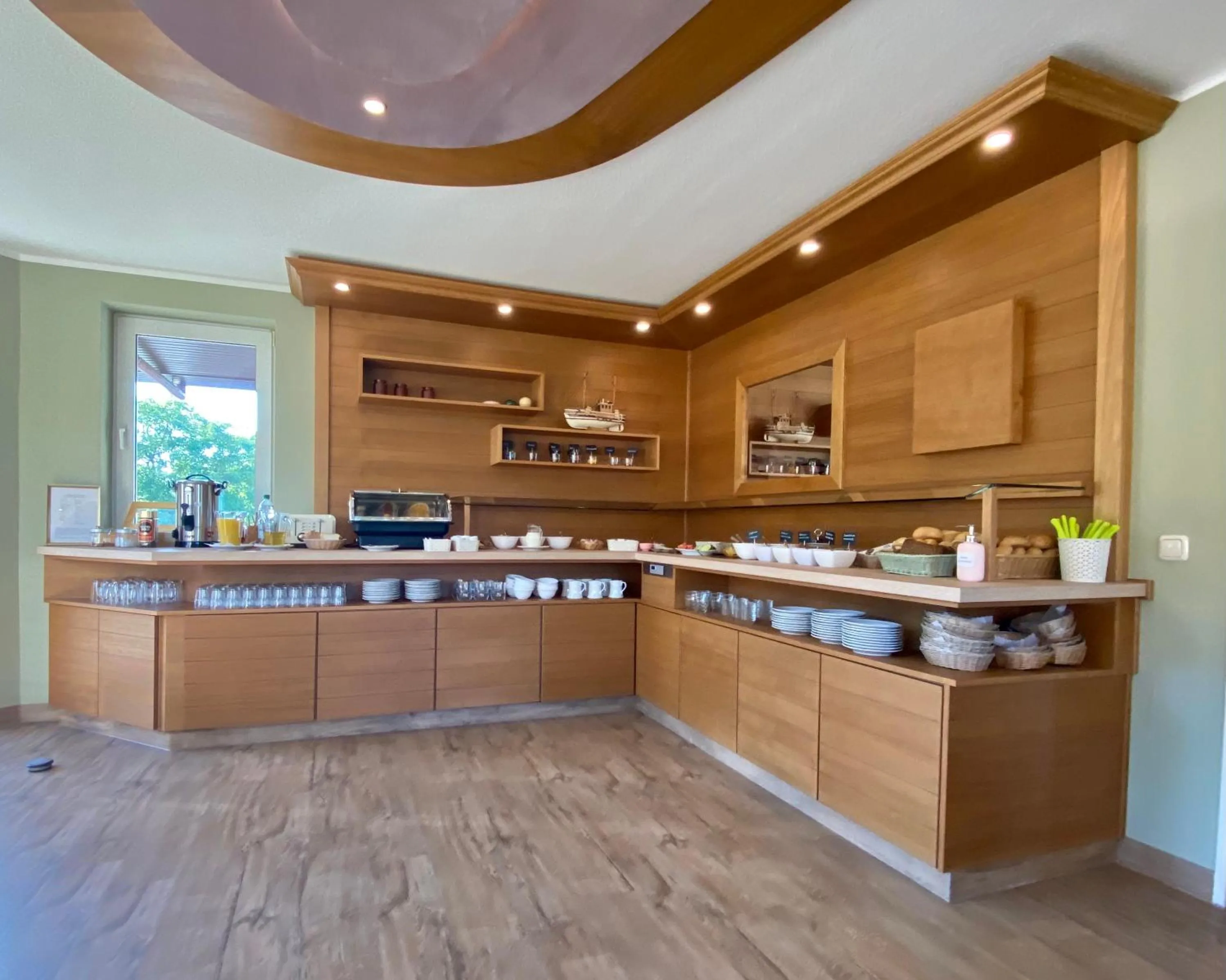 Buffet breakfast in Pension Kühne