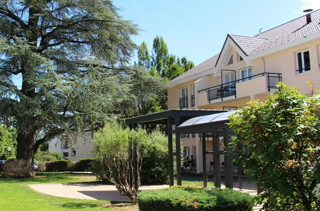 Garden in The Residence Hotel Geneva Airport - M3 Ferney