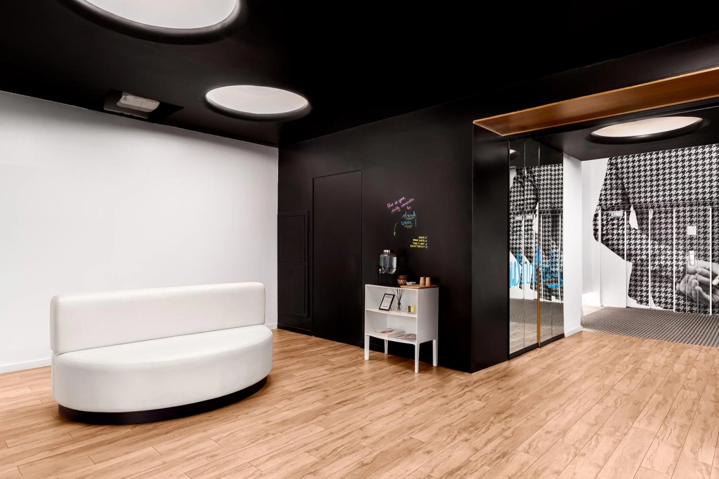 Lobby or reception in Room Mate Pau, Barcelona