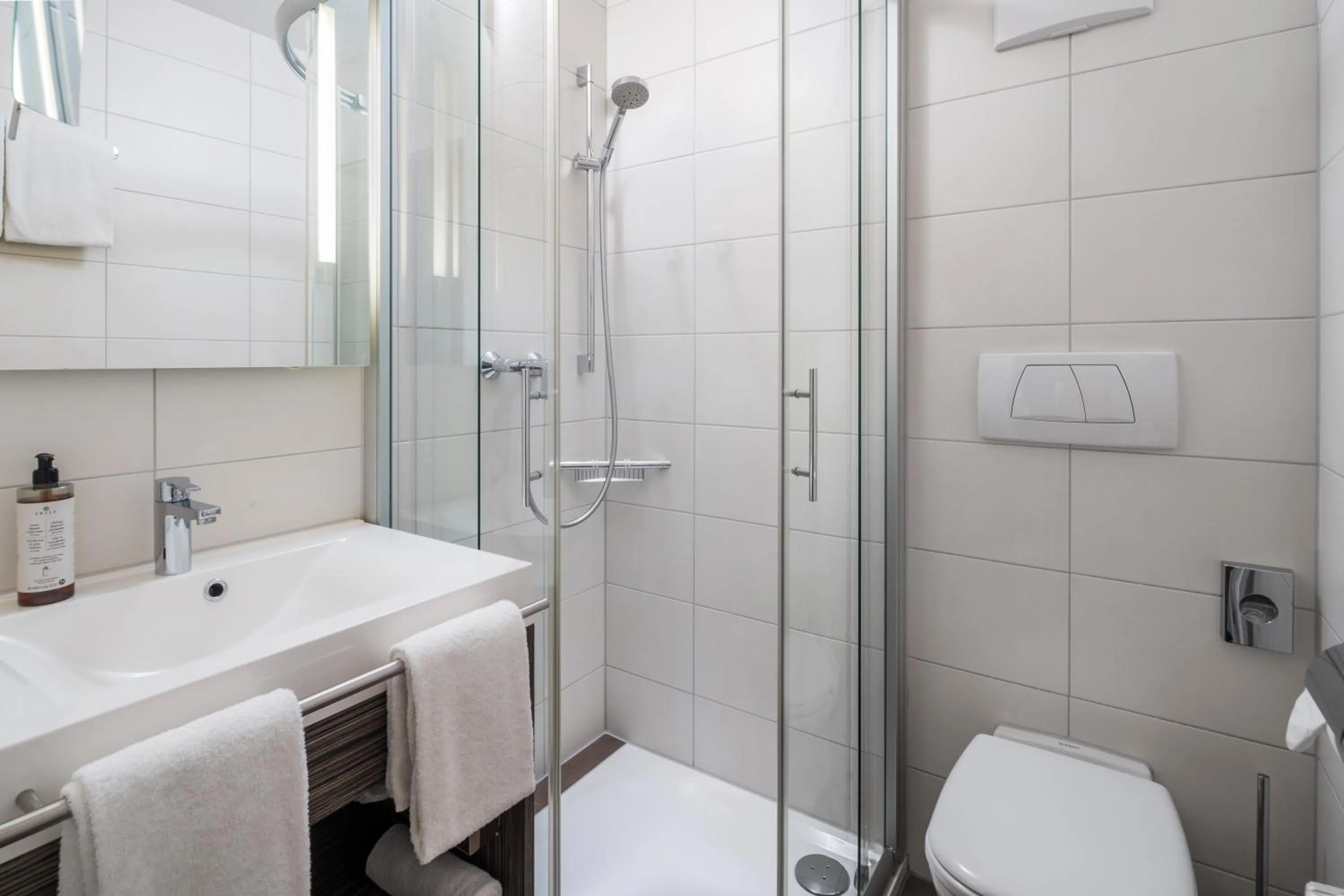 Bathroom in Hotel Schwanen