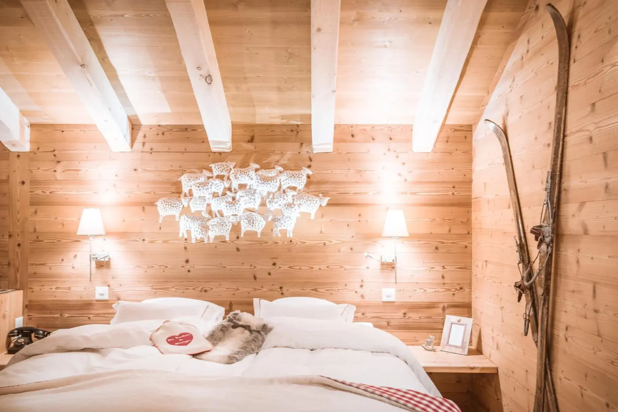 Penthouse Junior Suite with Mountain View in Lifestyle Rooms & Suites by Beau-Séjour Penthouse Junior Suite with Mountain View in Lifestyle Rooms & Suites by Beau-Séjour