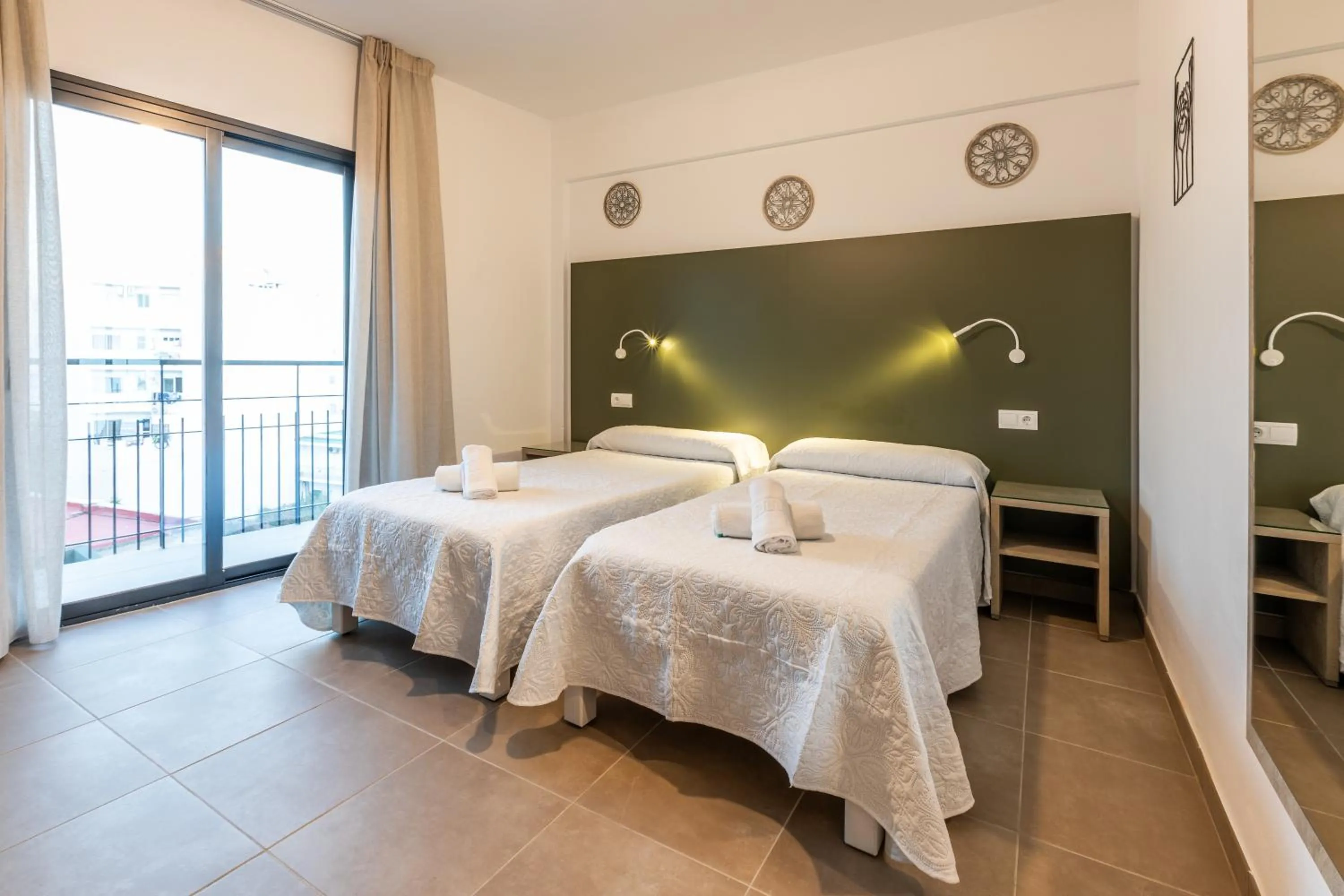 Bed in Hostal Alicante