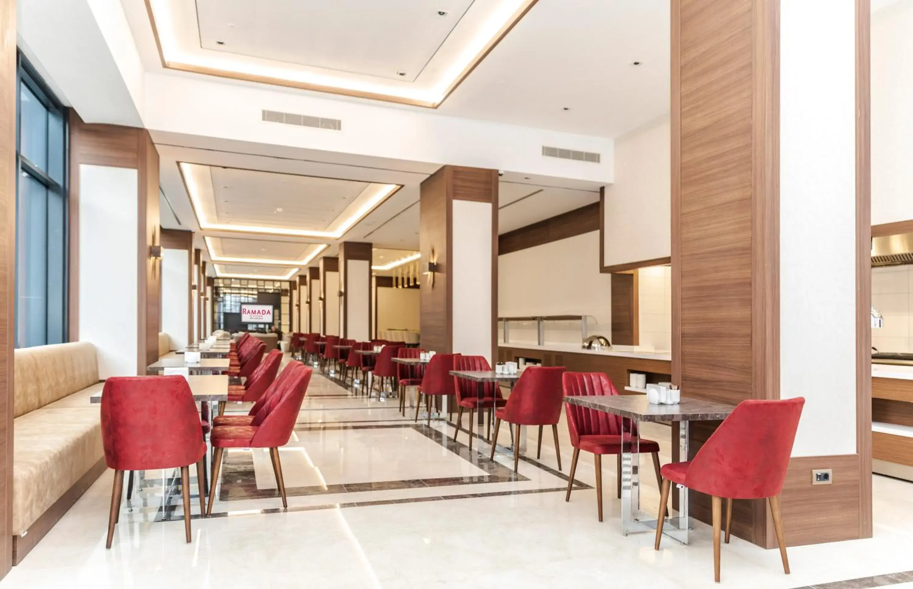 Restaurant/places to eat in Ramada by Wyndham Beylikduzu Restaurant/places to eat in Ramada by Wyndham Beylikduzu