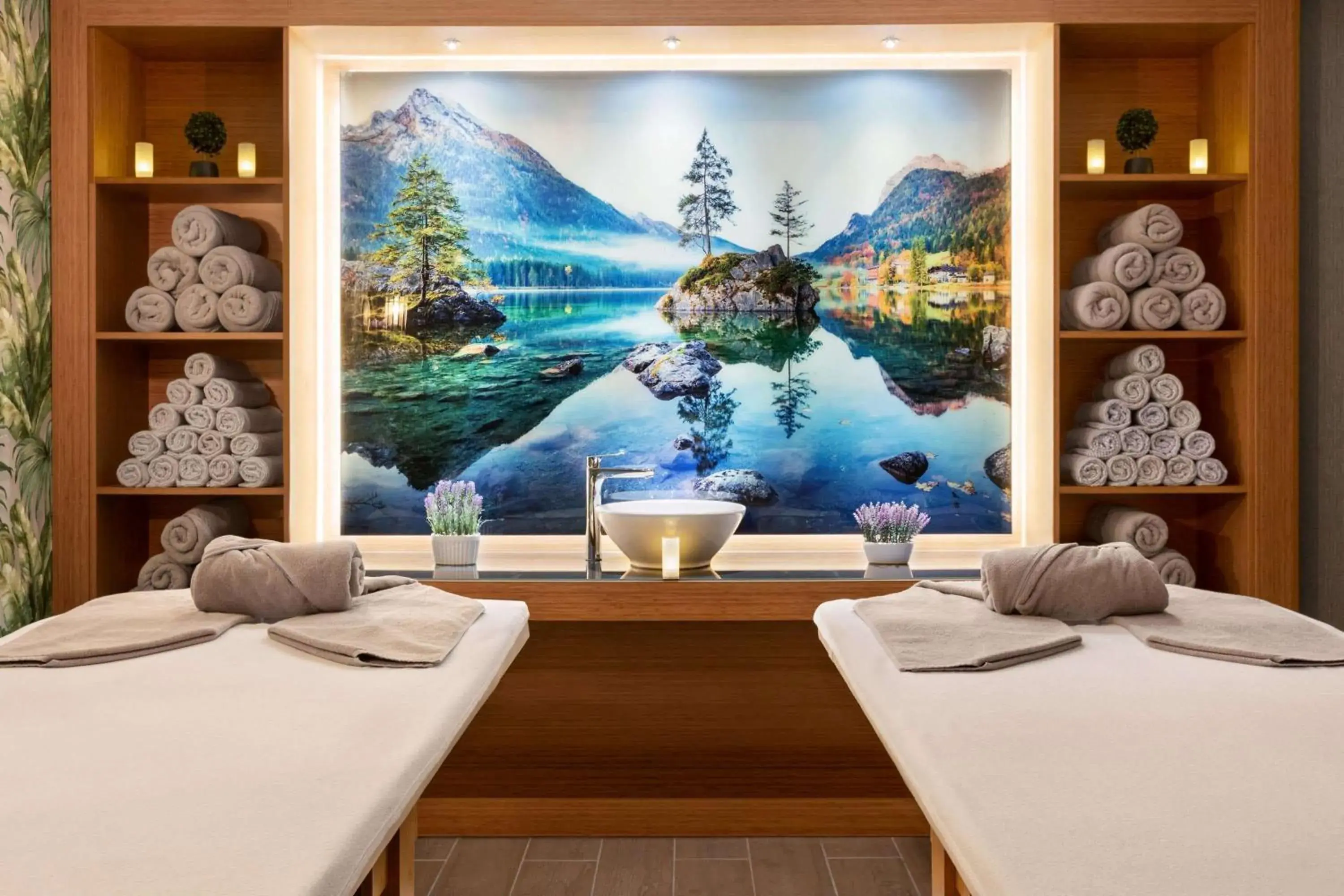 Massage, Bed in Ramada by Wyndham Beylikduzu Massage, Bed in Ramada by Wyndham Beylikduzu