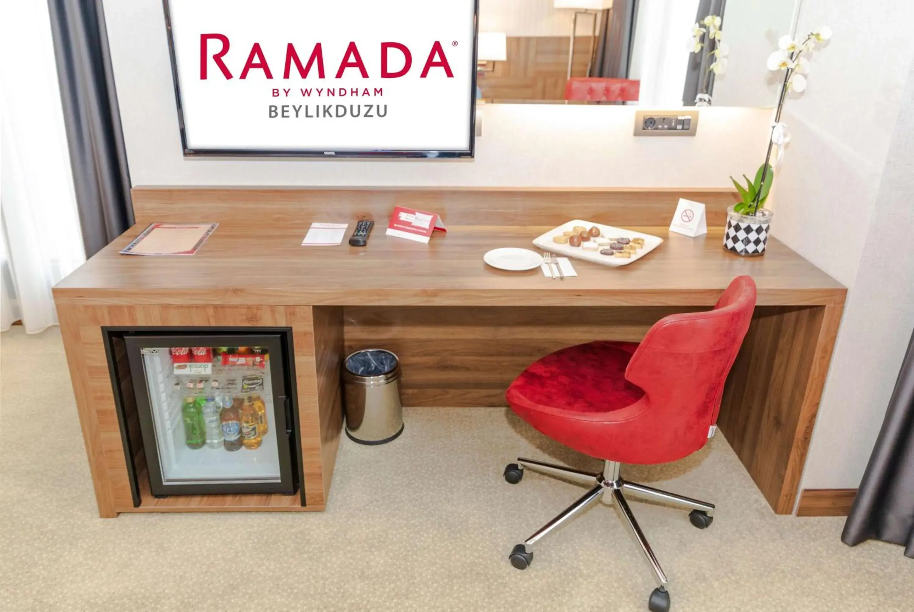 Photo of the whole room in Ramada by Wyndham Beylikduzu Photo of the whole room in Ramada by Wyndham Beylikduzu
