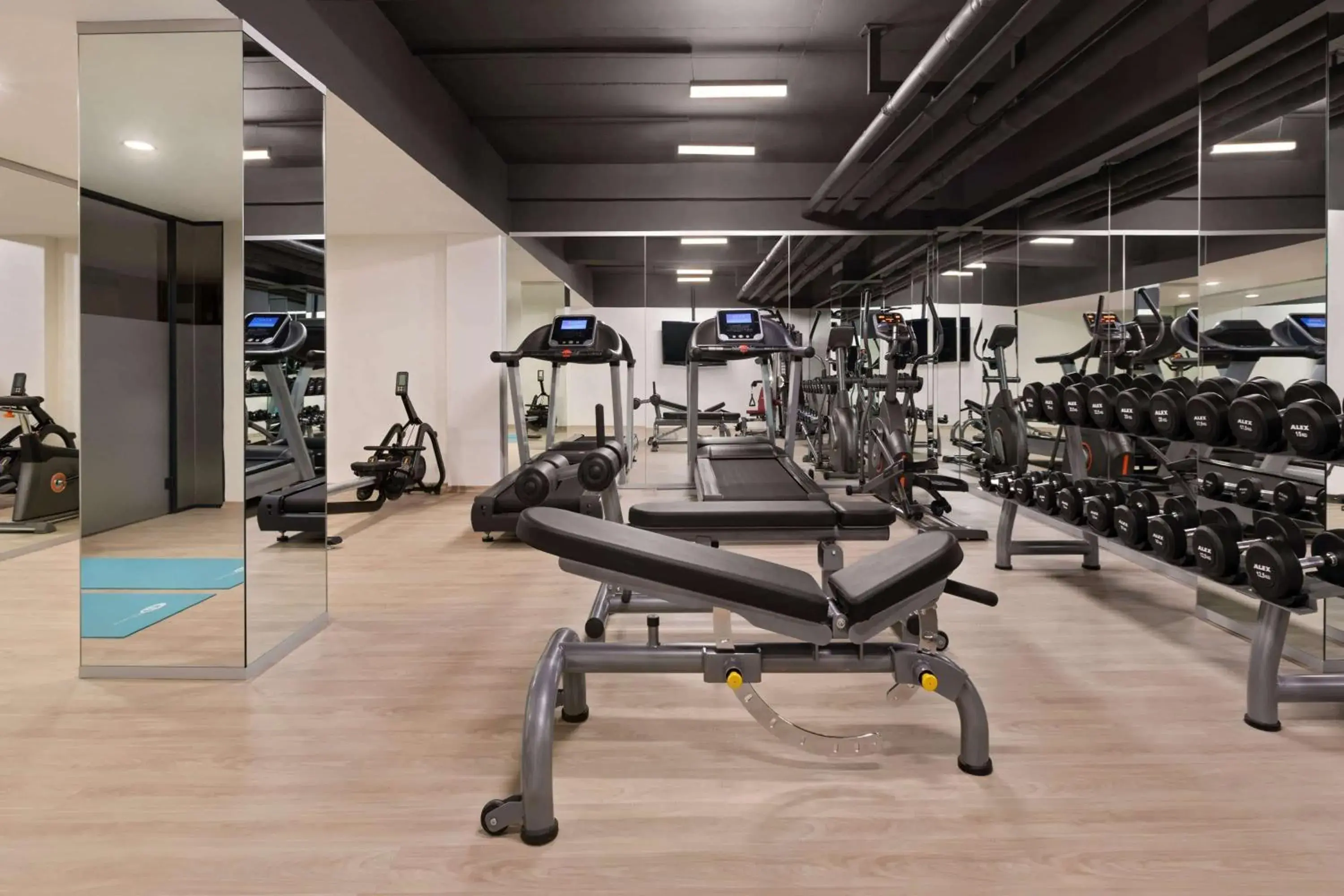 Fitness centre/facilities in Ramada by Wyndham Beylikduzu Fitness centre/facilities in Ramada by Wyndham Beylikduzu