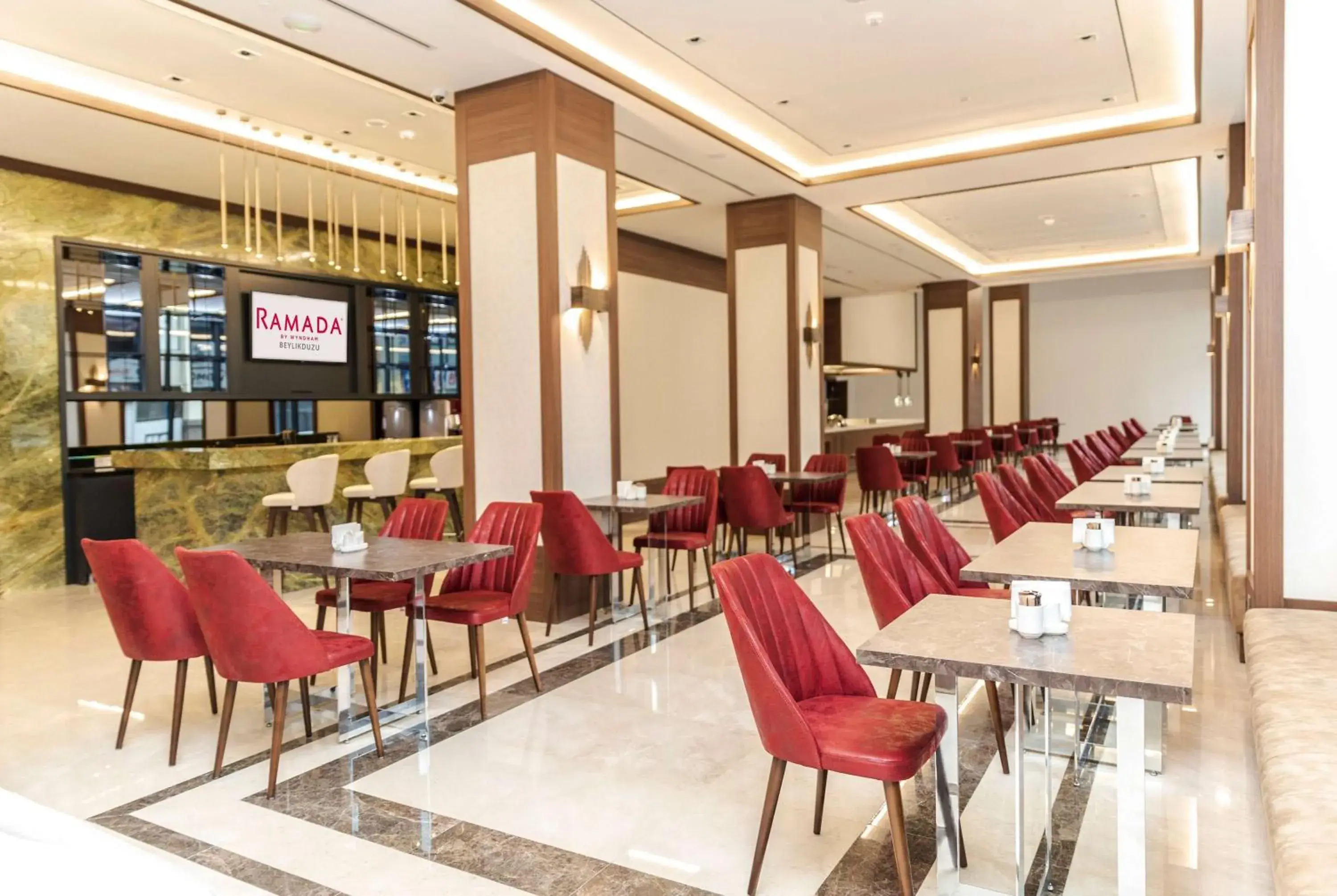 Restaurant/places to eat in Ramada by Wyndham Beylikduzu Restaurant/places to eat in Ramada by Wyndham Beylikduzu