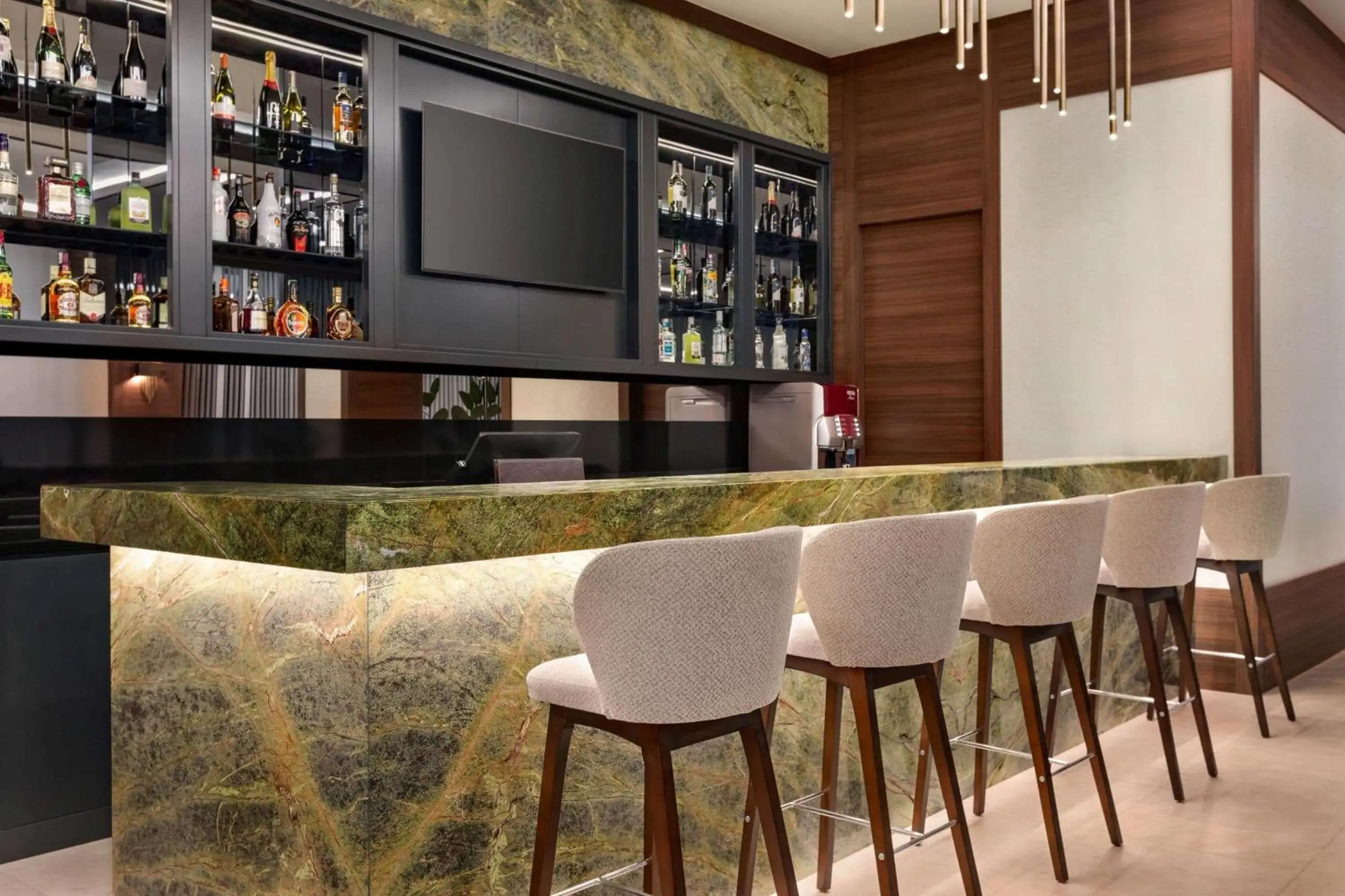 Lounge or bar in Ramada by Wyndham Beylikduzu Lounge or bar in Ramada by Wyndham Beylikduzu