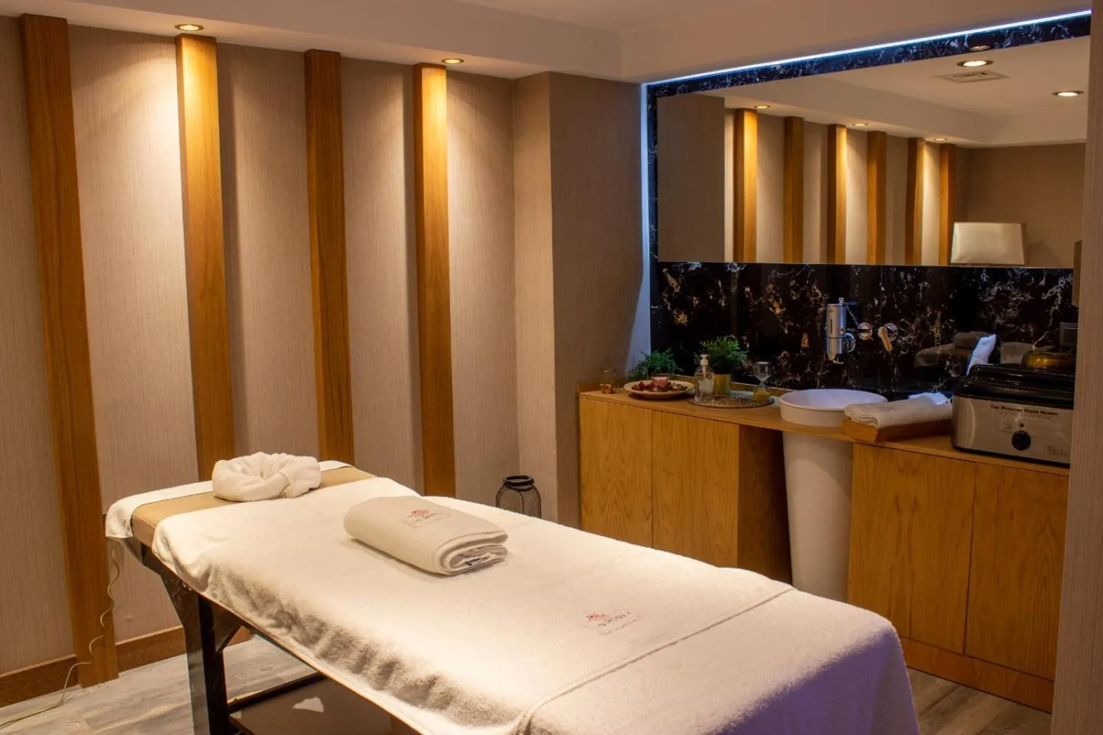 Spa and wellness centre/facilities in Ramada By Wyndham Tire