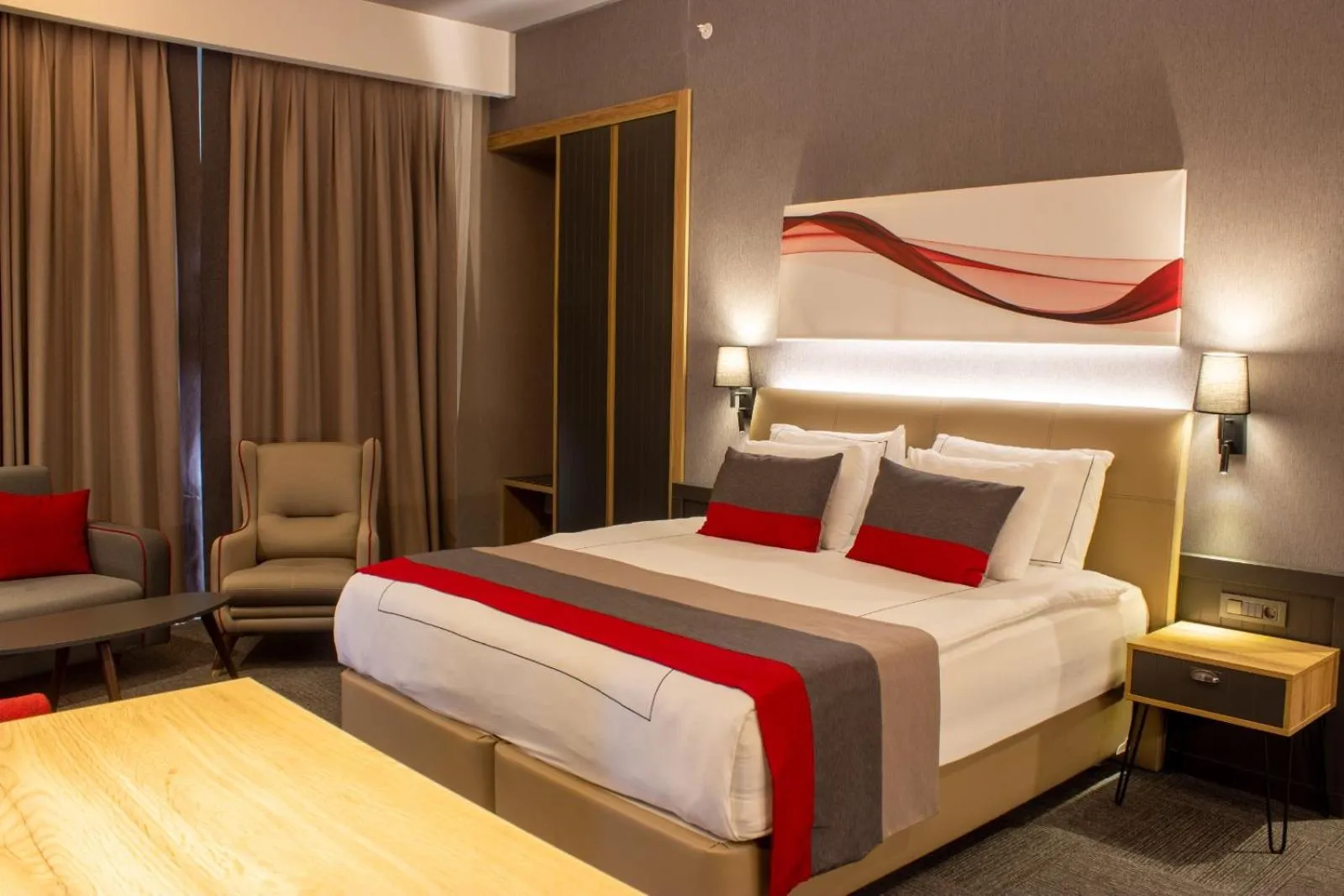 Bed in Ramada By Wyndham Tire