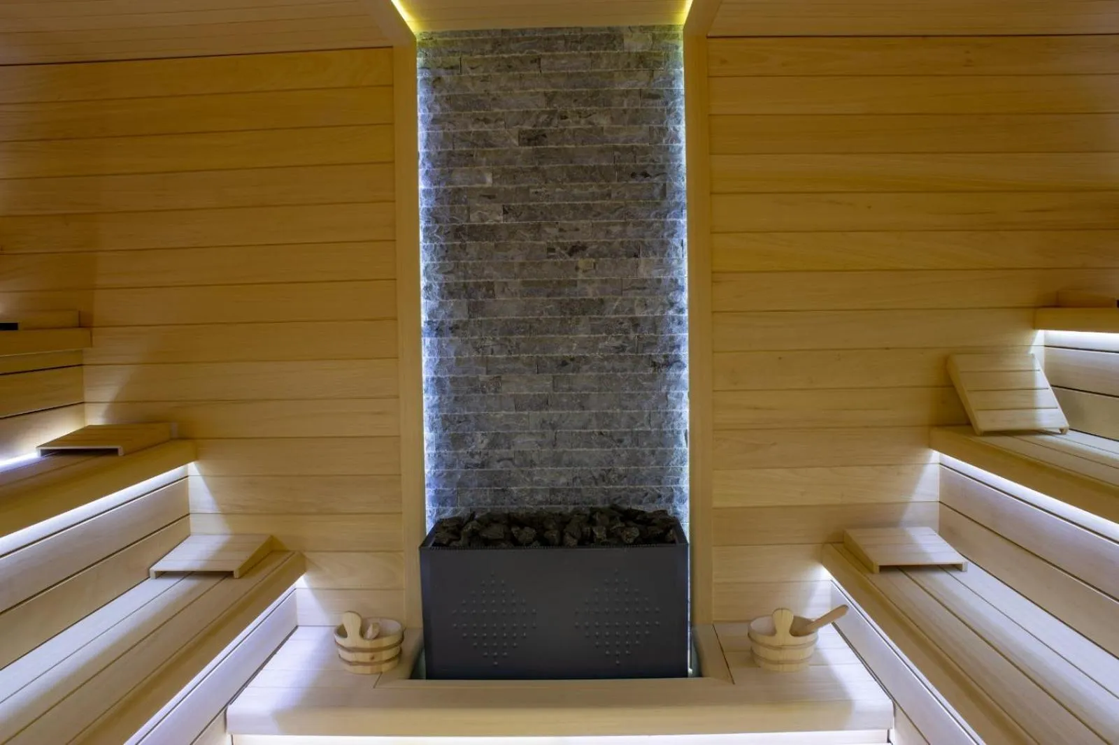 Sauna in Ramada By Wyndham Tire
