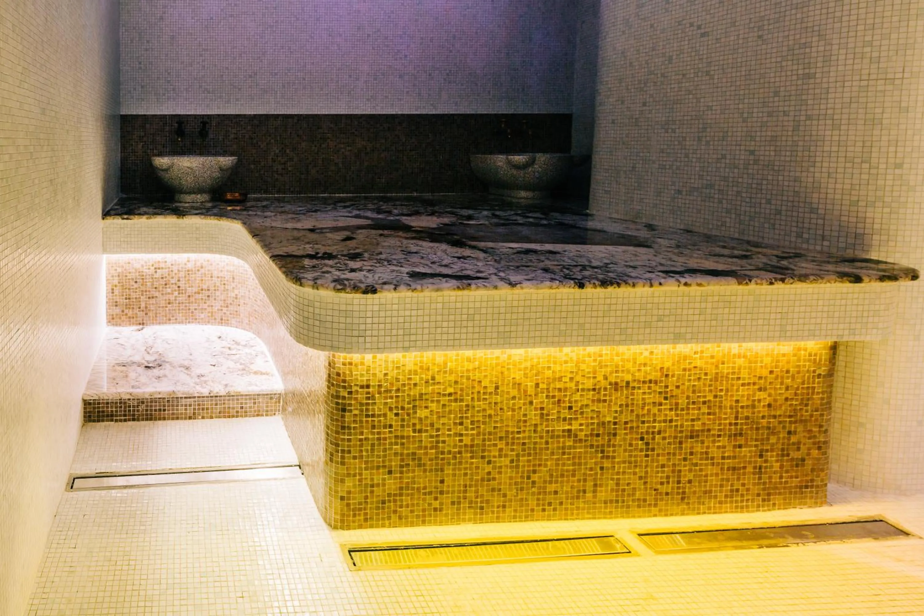 Sauna in Mandachi Hotel & SPA
