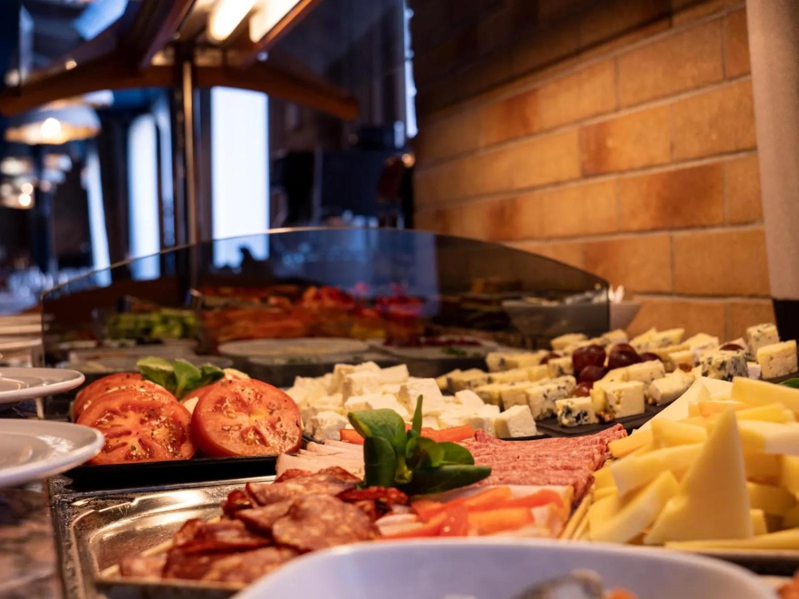 Breakfast in Mandachi Hotel & SPA