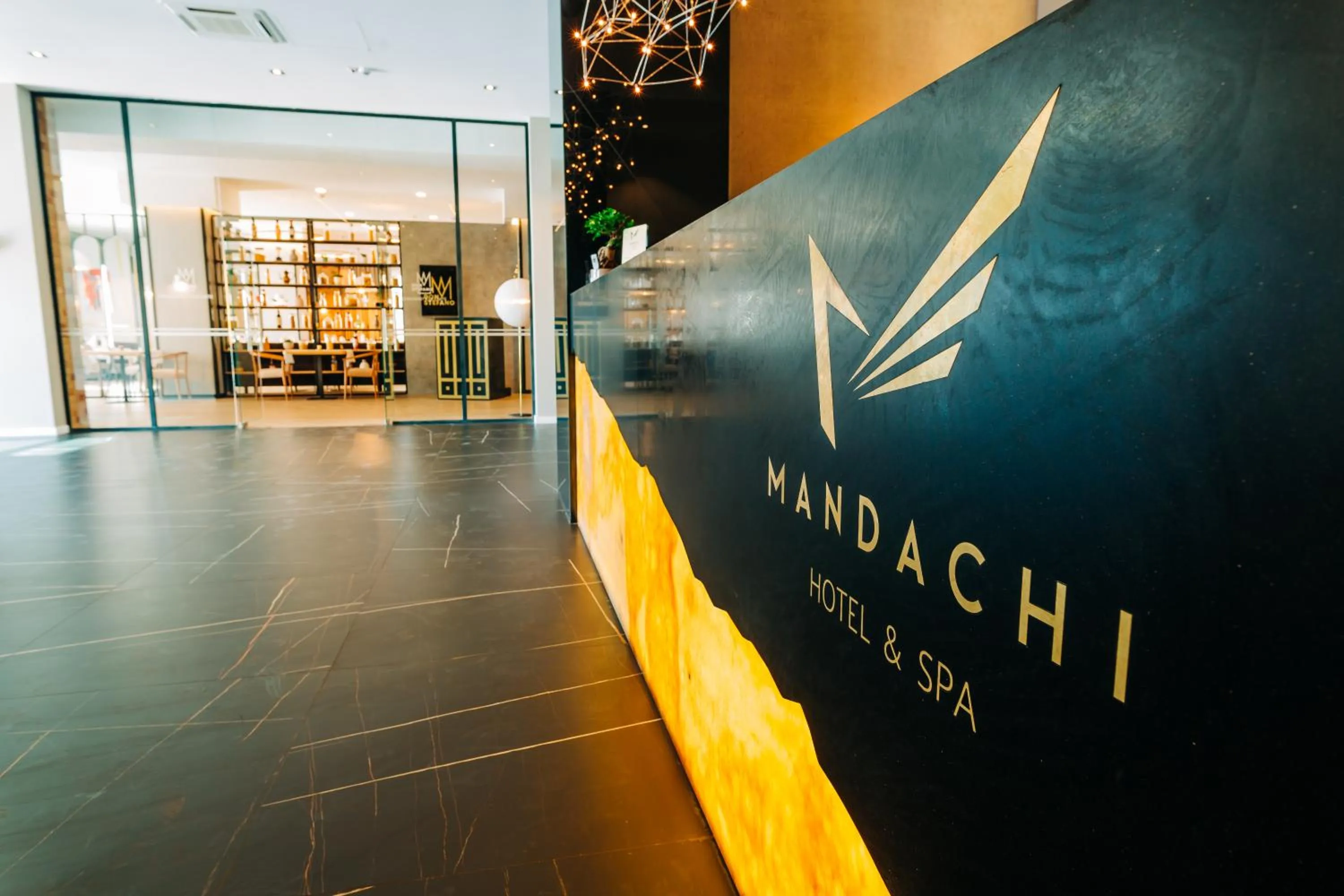 Lobby or reception in Mandachi Hotel & SPA
