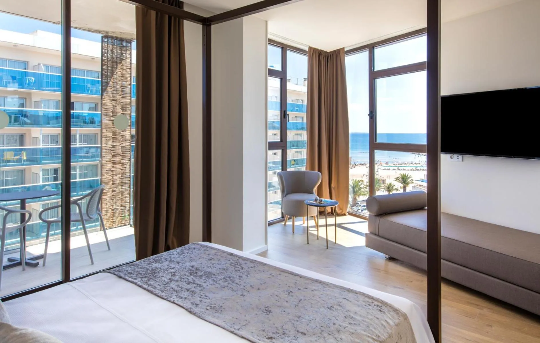 Balcony/Terrace, Bed in Golden Costa Salou - Adults Only 4* Sup