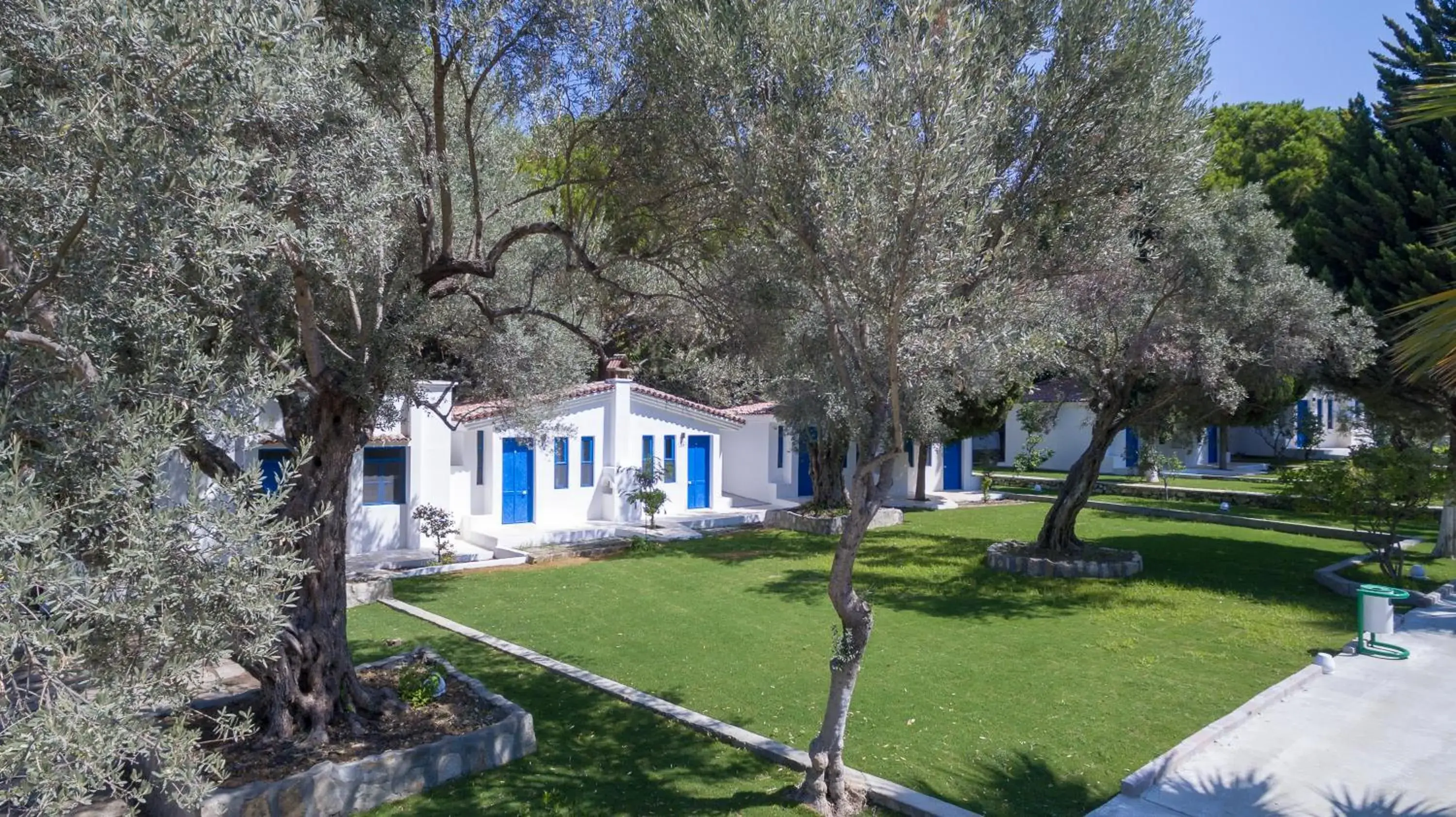 Property building in Risus Garden Marina Hotel Property building in Risus Garden Marina Hotel