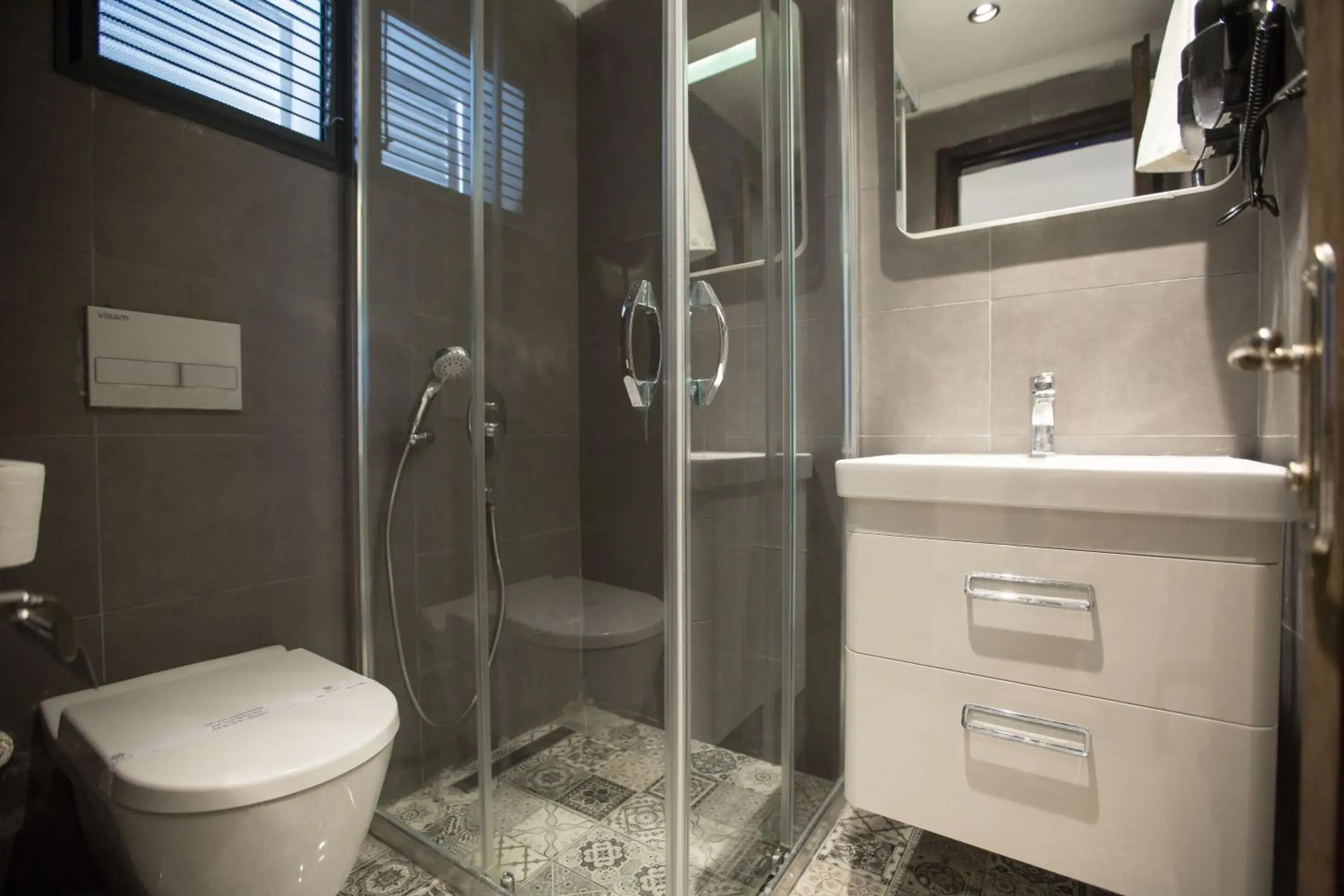 Bathroom in Risus Garden Marina Hotel Bathroom in Risus Garden Marina Hotel