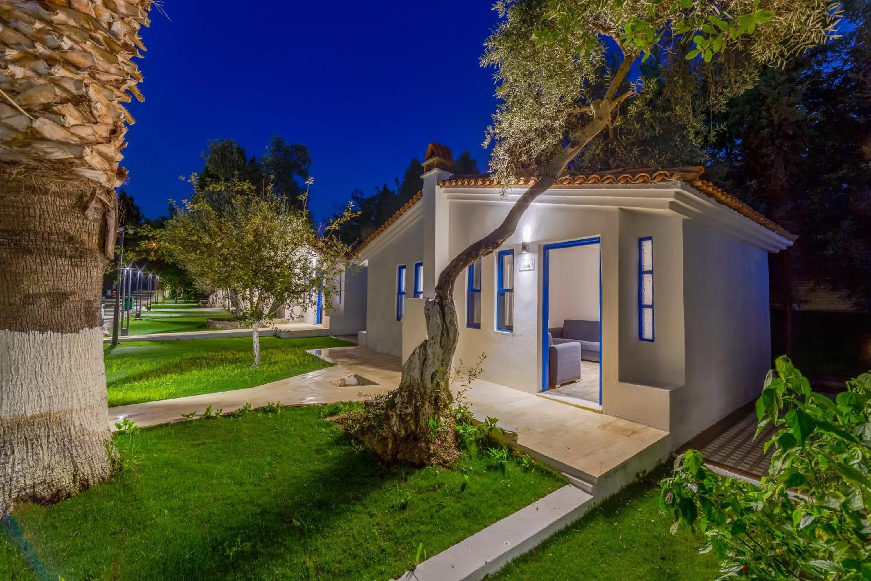 Property building in Risus Garden Marina Hotel Property building in Risus Garden Marina Hotel