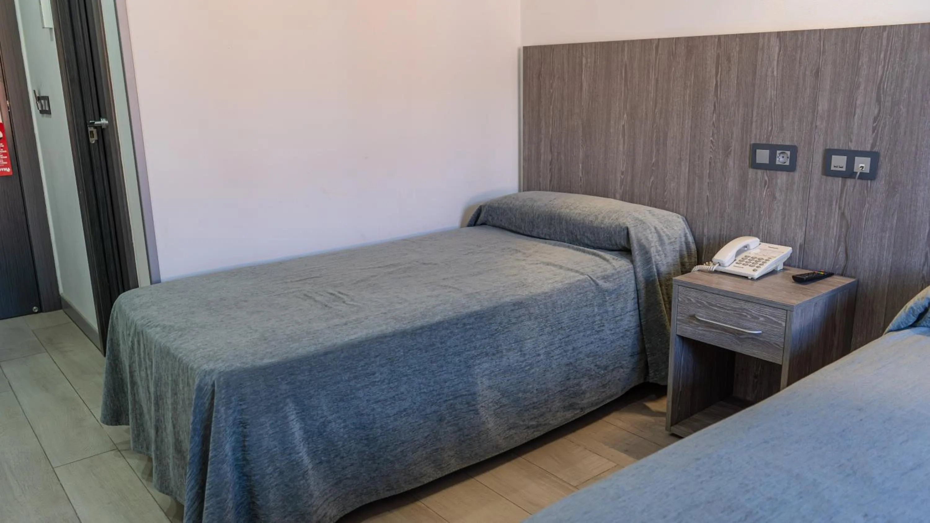 Bed in Hostal Goyma III