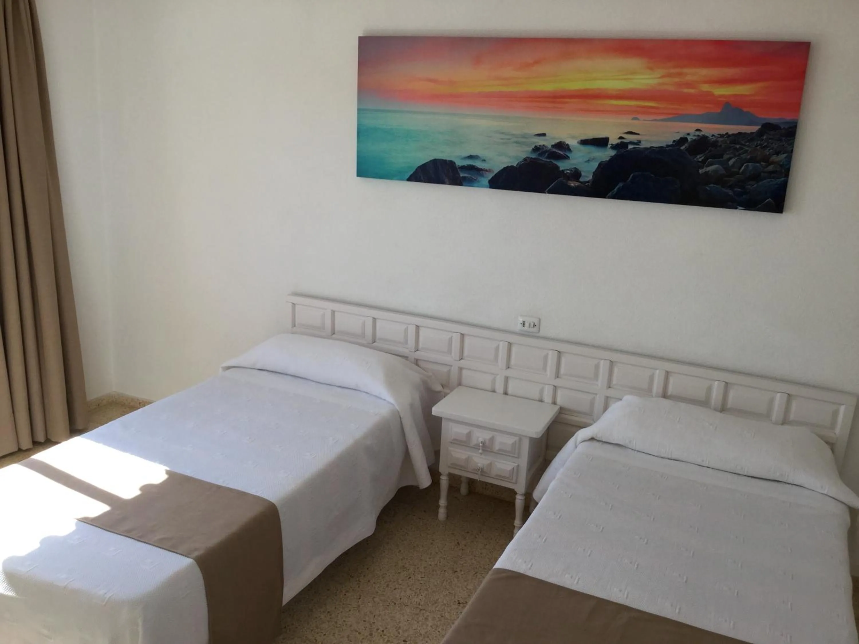 Bedroom, Bed in Apartamentos Alba