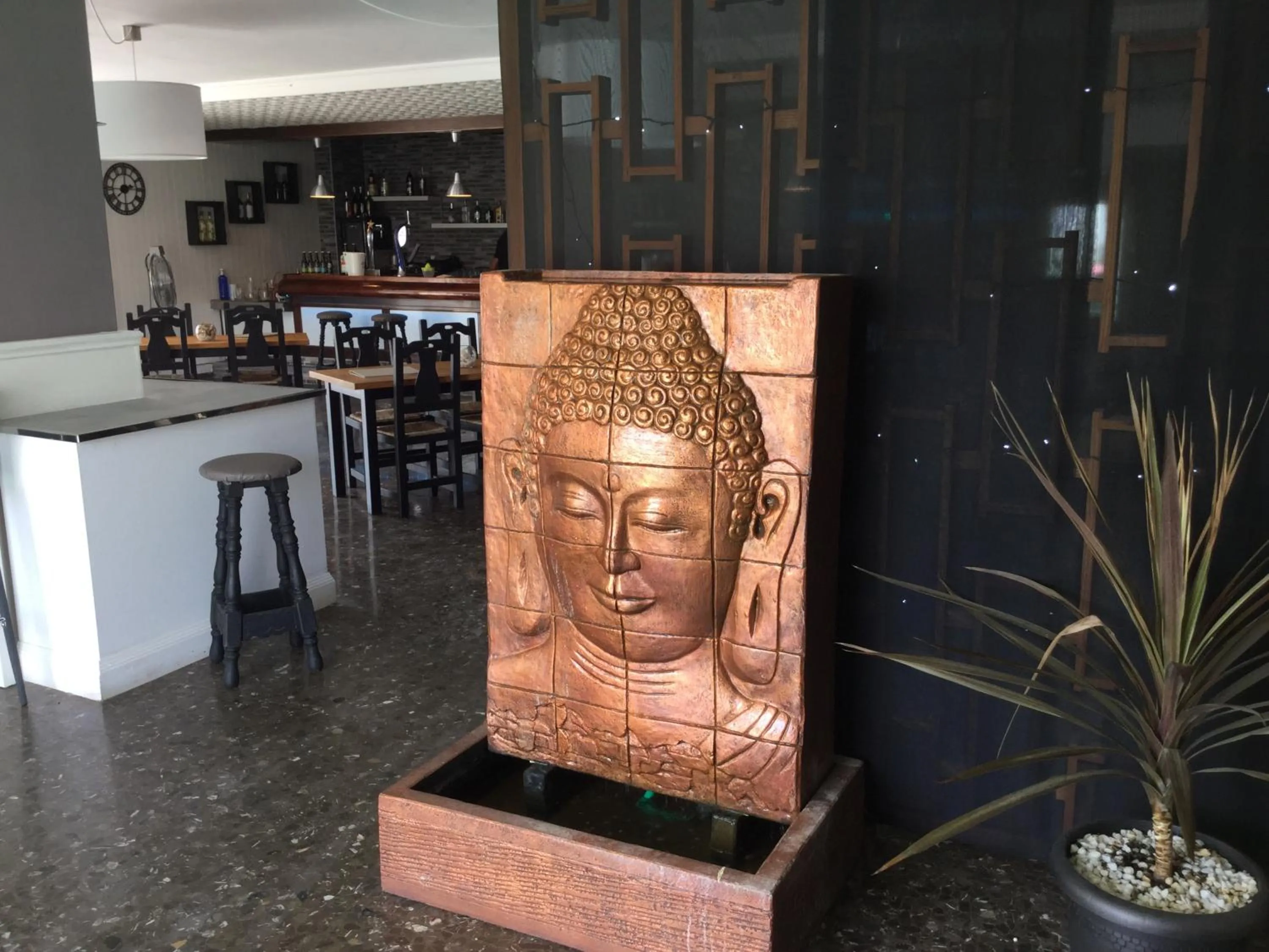 Lounge or bar in Apartamentos Alba