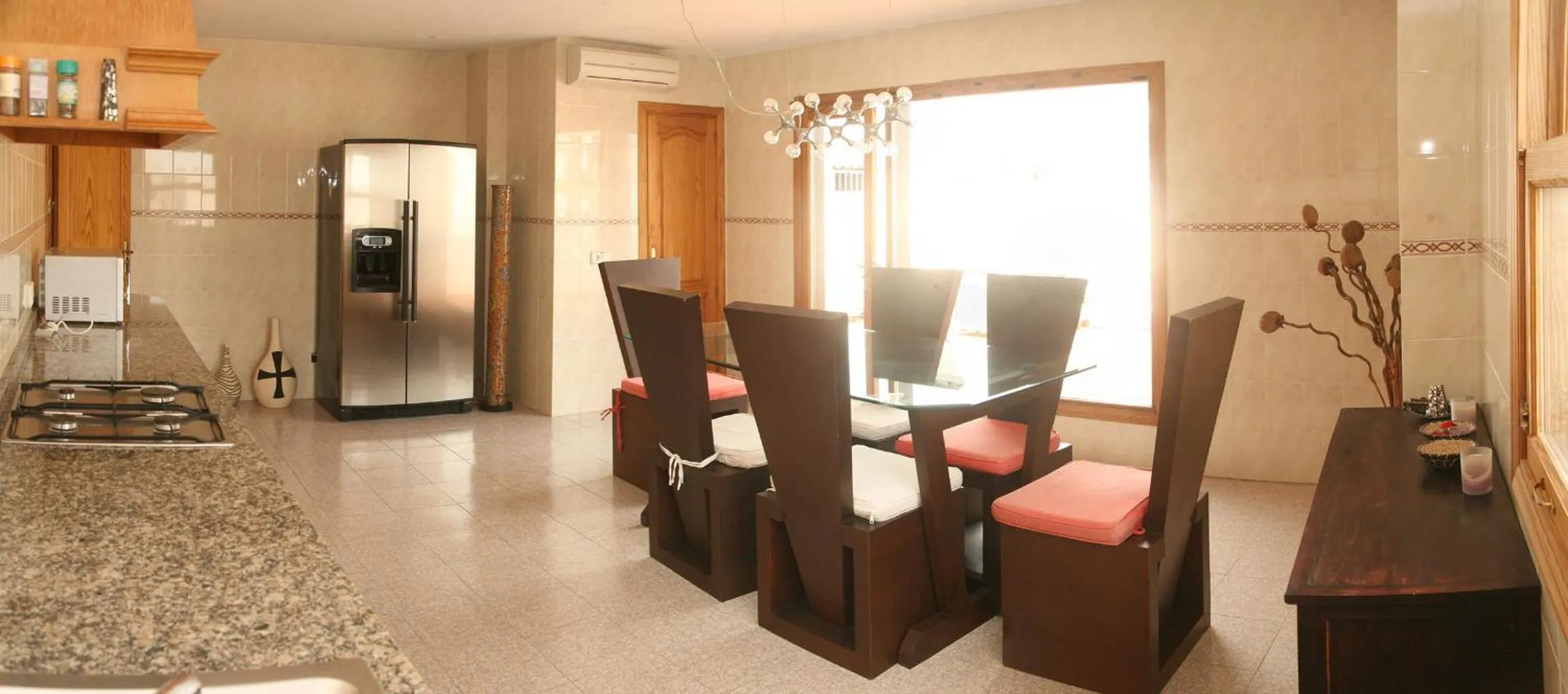 Hostal y Apartamentos Santa Eulalia