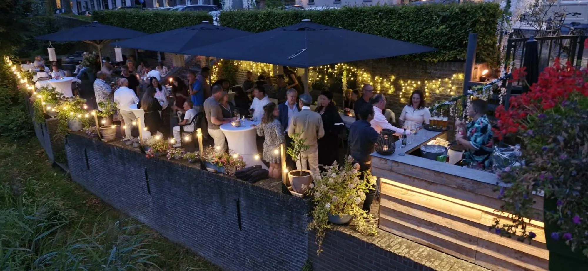 People in Hotel en restaurant Della Contessa